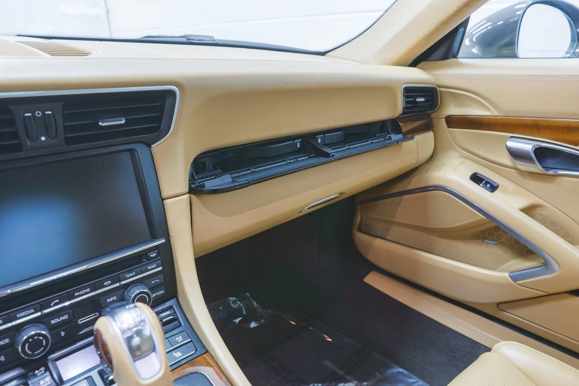 mph068_3901432228_1b3a01208f_1920_29b1028bfa