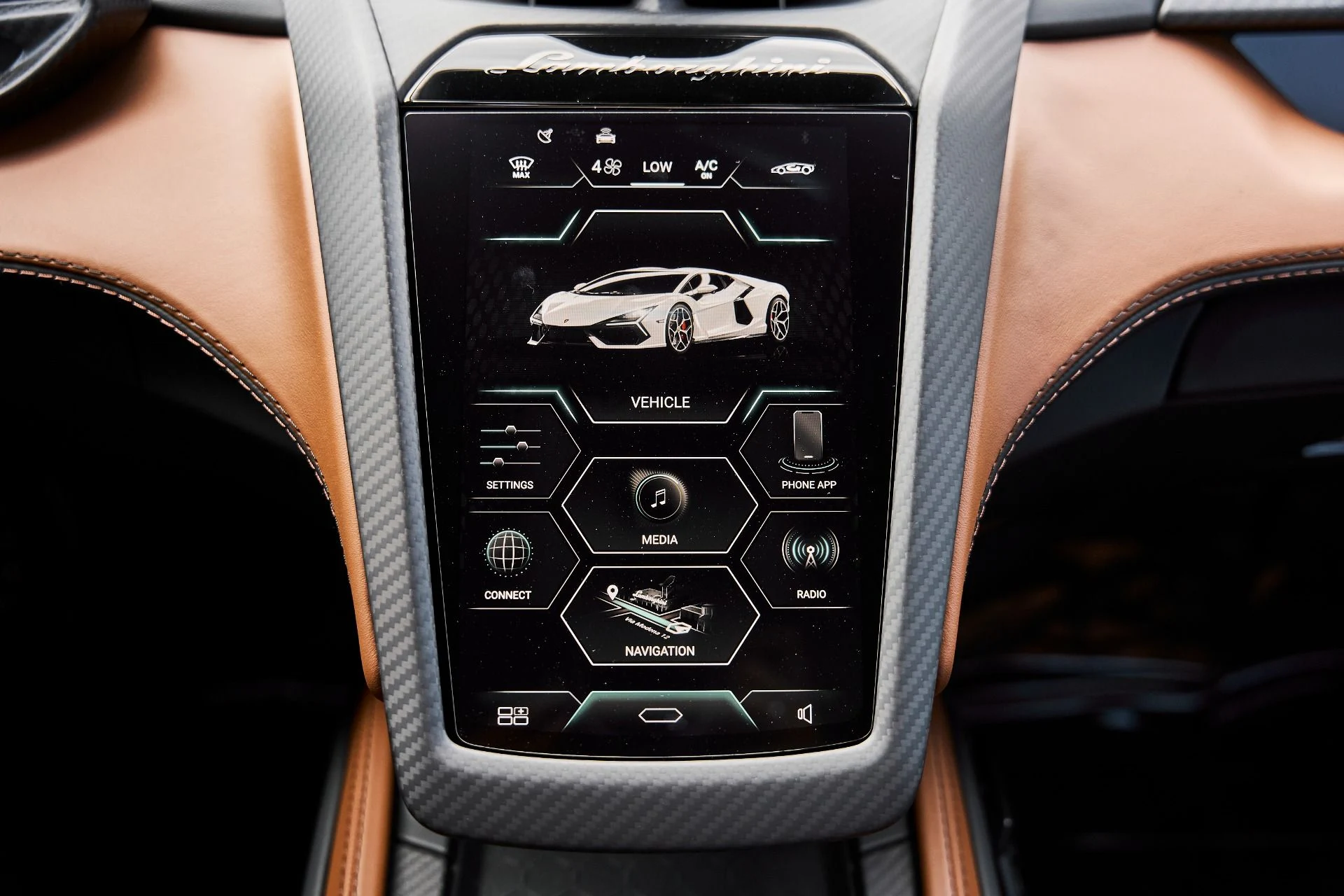 mph068_3924666189_Used_2025_Lamborghini_Revuelto_Base_1777078196_18378ccc2e