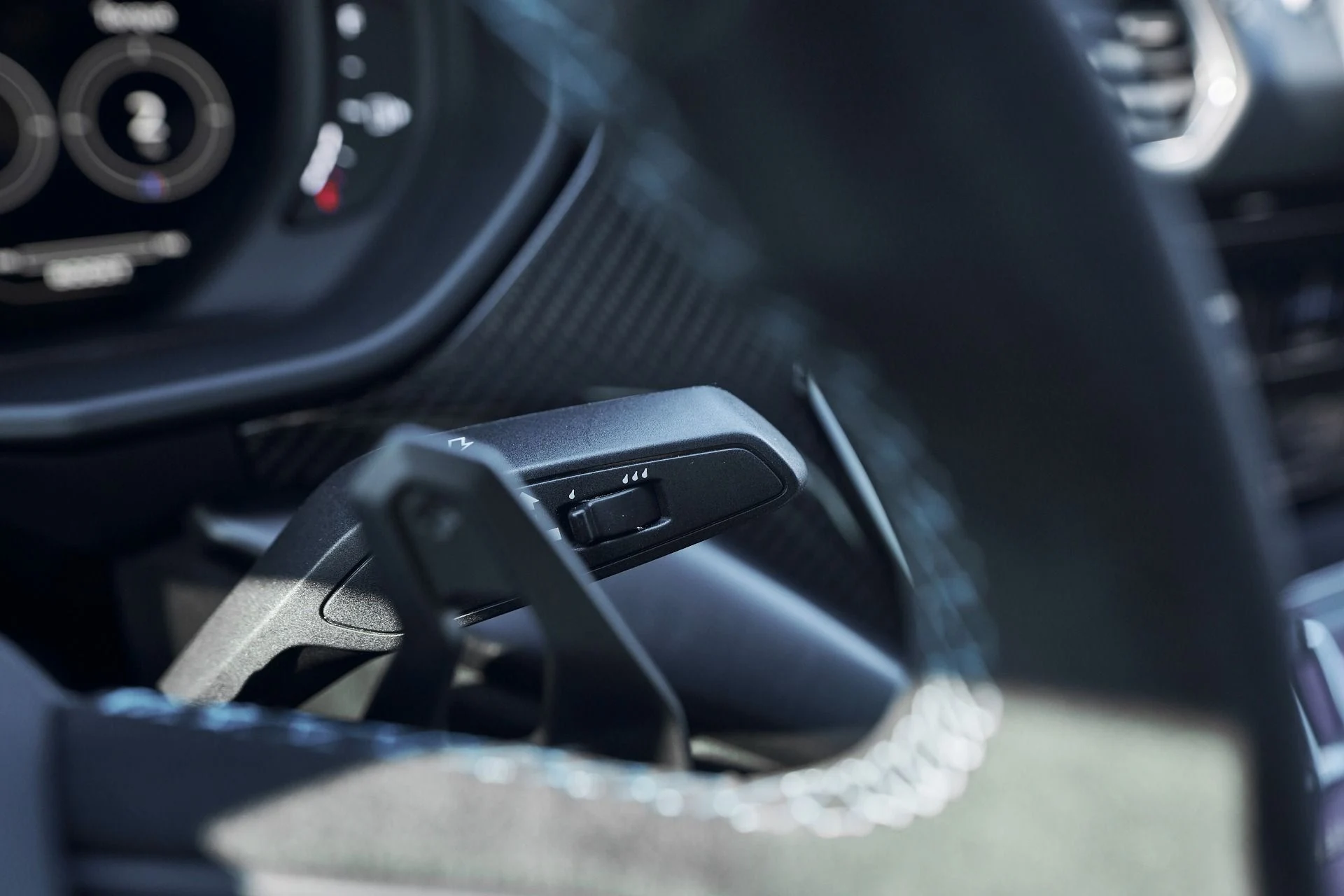 mph068_3964101672_Used_2024_Lamborghini_Urus_Performante_1764957694_fa2182a48a