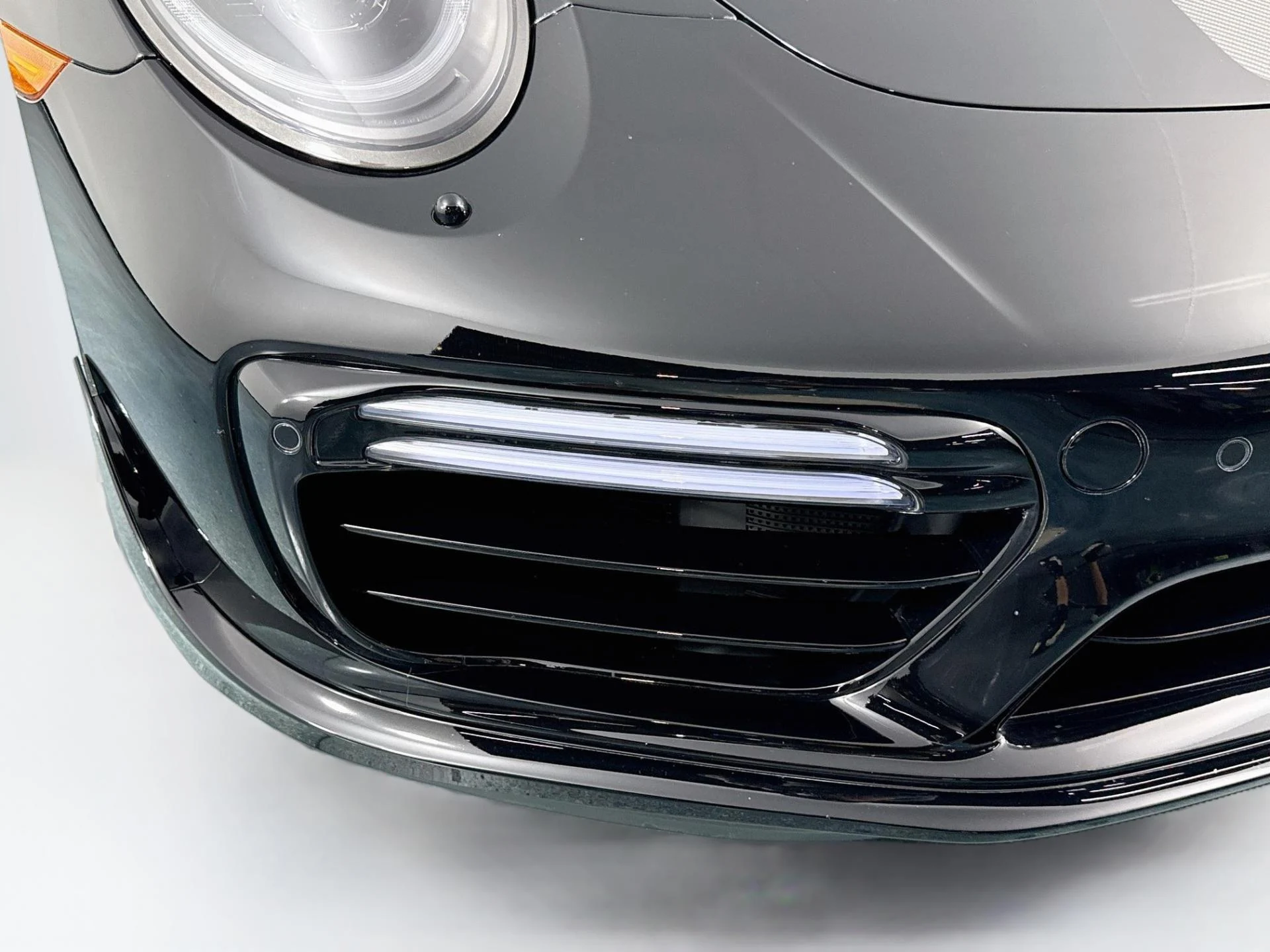 mph068_397725593_Used_2018_Porsche_911_Turbo_S_Exclusive_Series_1789771450_9a0c3bdc6f