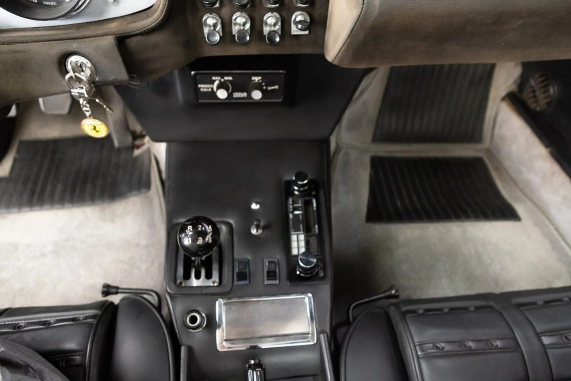 mph068_399246519_Used_1971_Ferrari_365_GTB_4_4fe9f54efd