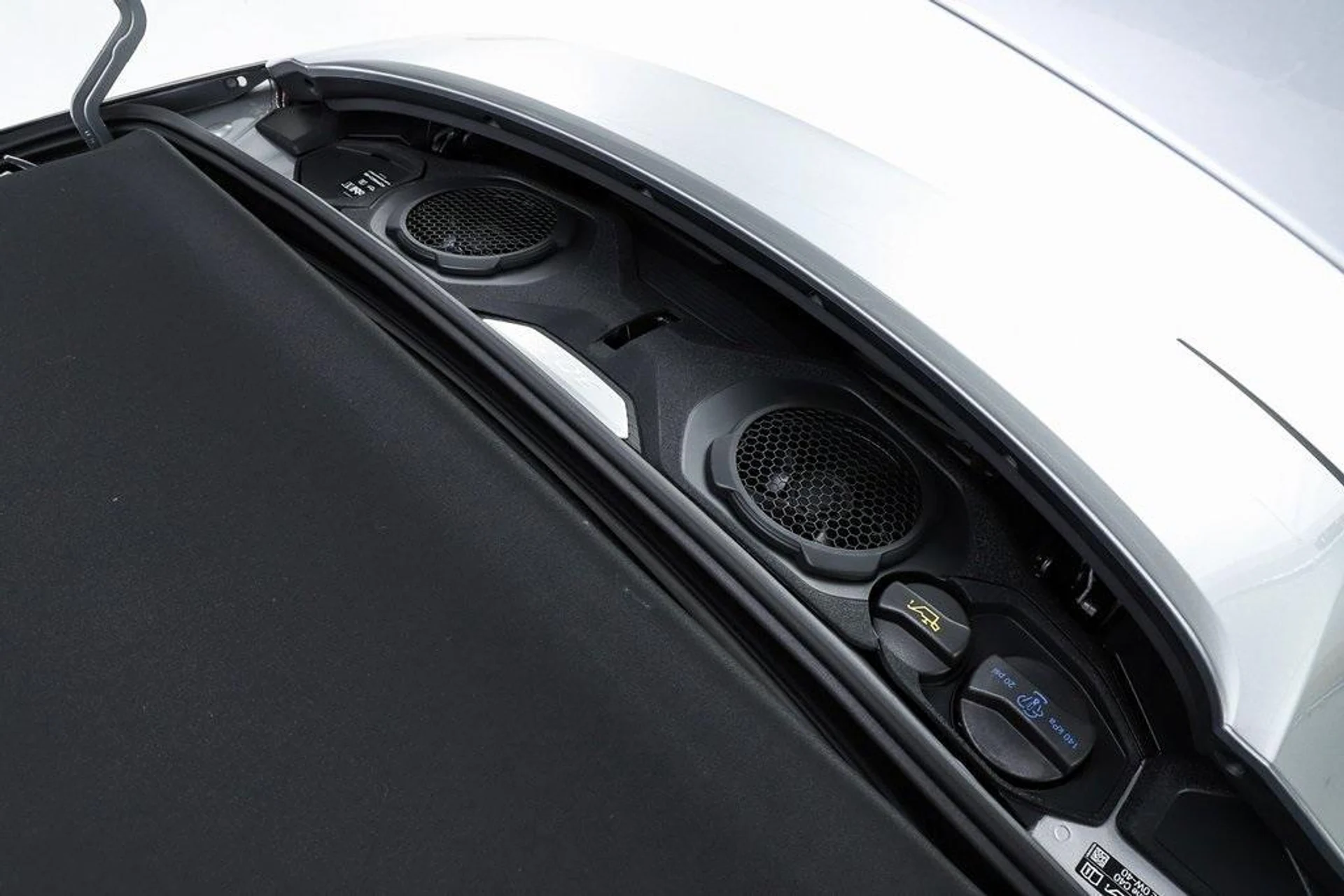 mph068_4027047975_C70b_Ek4jk_Pxe0rb8f_Wvtx9_Xq_GH_0_0500905357