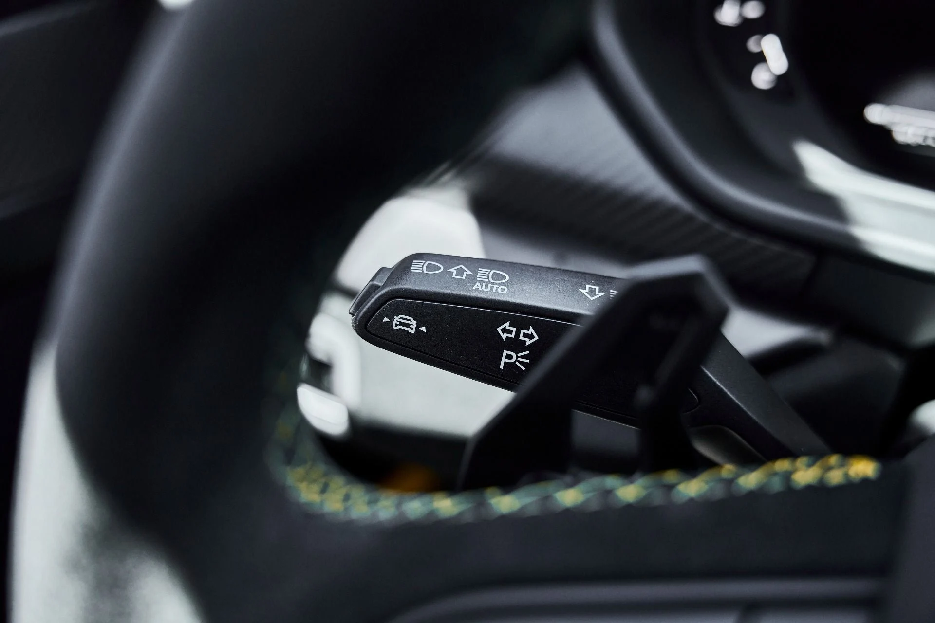 mph068_4052679604_Used_2024_Lamborghini_Urus_Performante_1778117072_4aa8d30595
