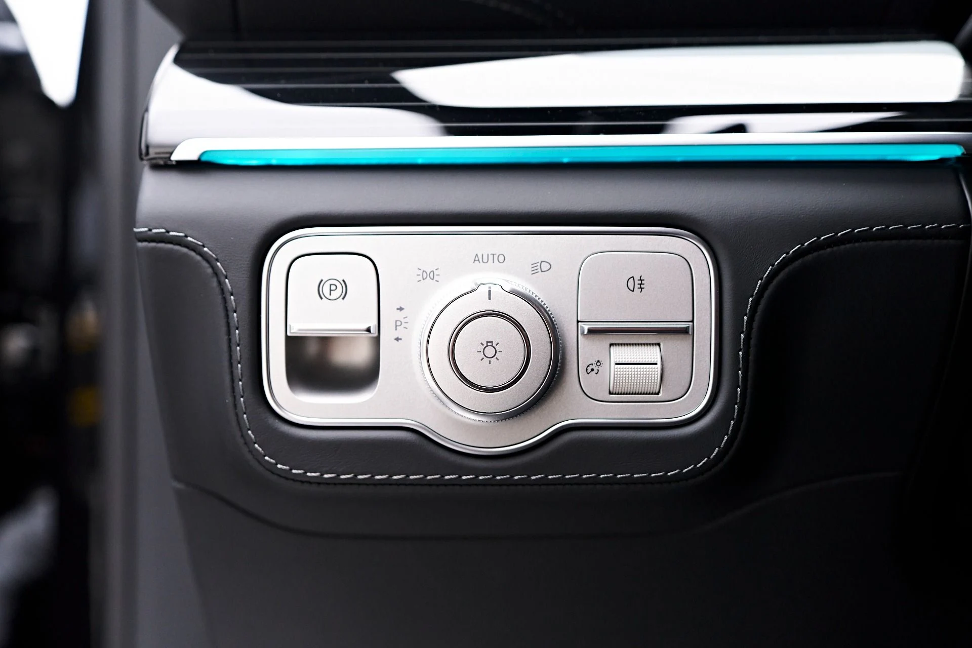 mph068_4064281397_Used_2023_Mercedes_Benz_GLS_Maybach_GLS_600_1762799282_2bf8b28375