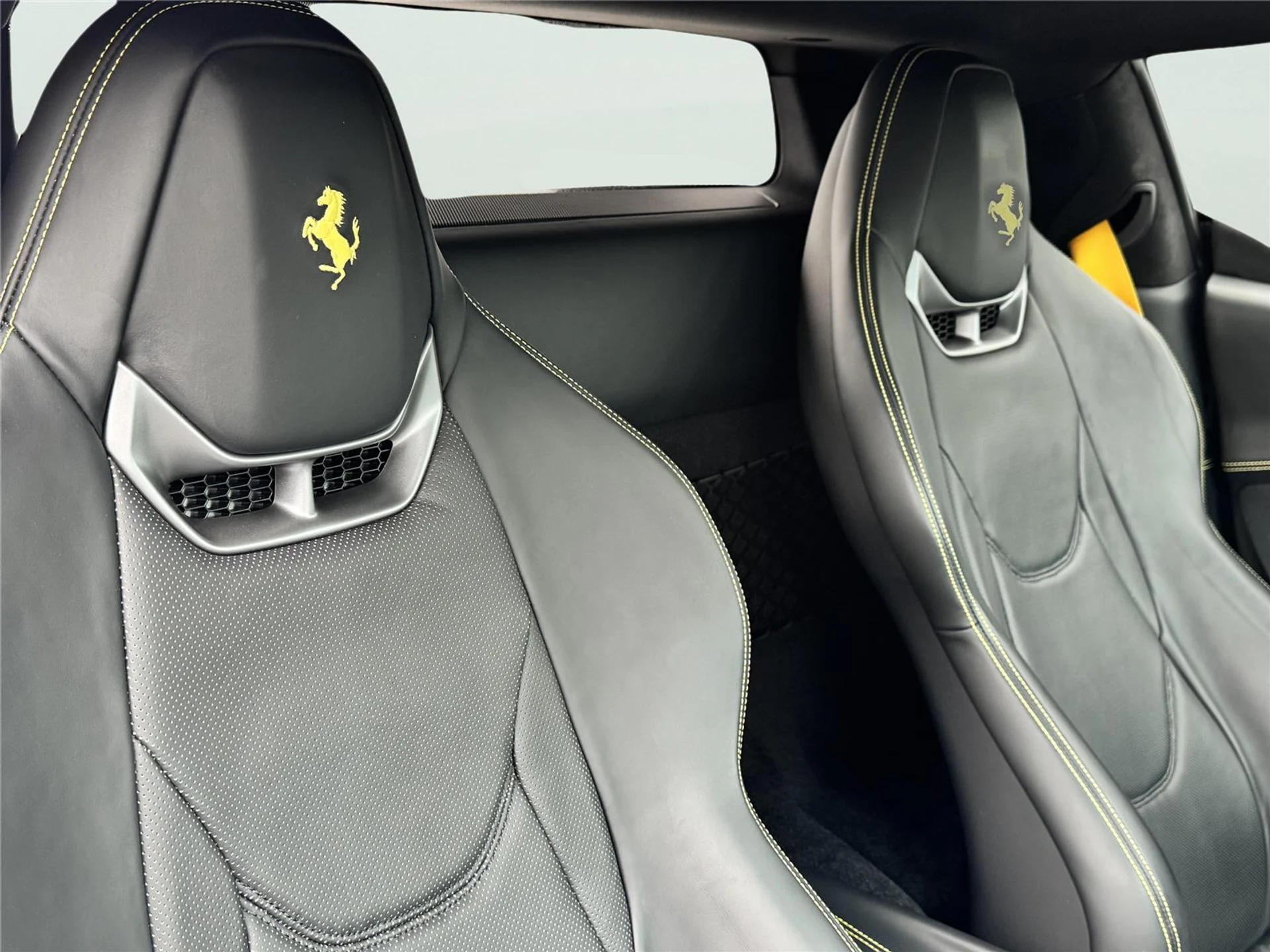 mph068_410411881_dc145f0eadd06634521d3f5dd4459f23_809399a128