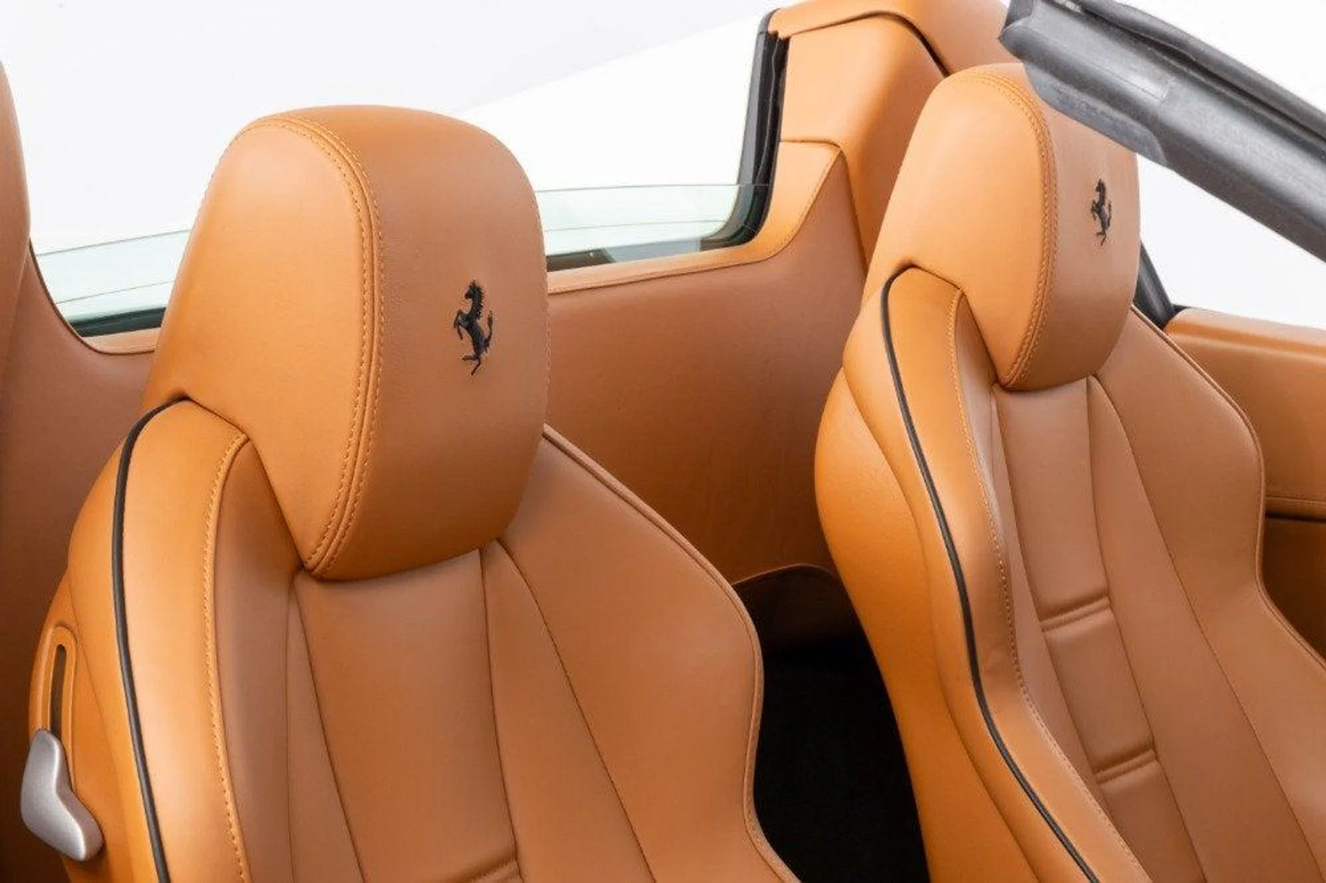 mph068_4106380170_Used_2014_Ferrari_458_Spider_1788615034_b32e086f07