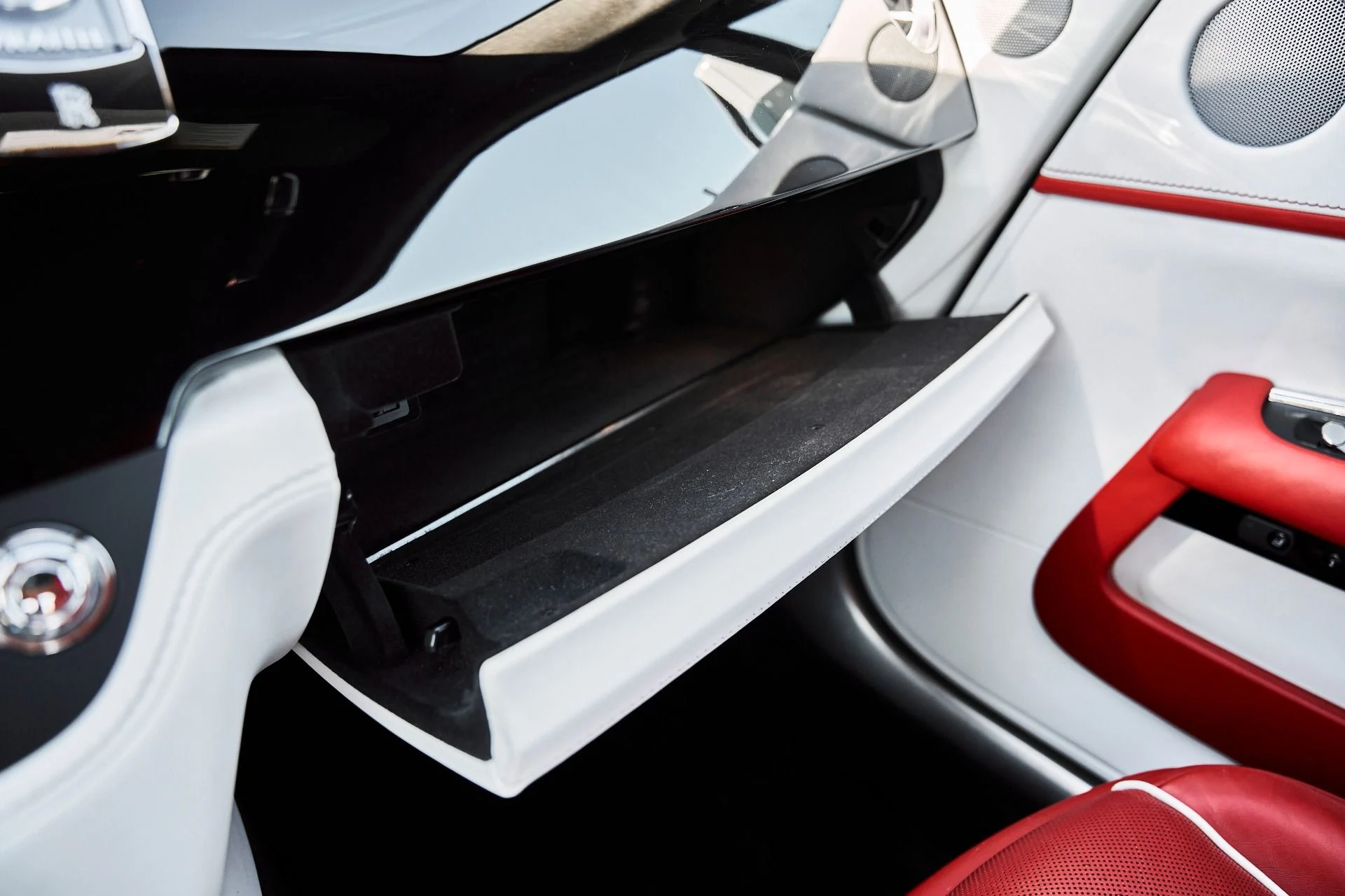 mph068_4127904941_Used_2020_Rolls_Royce_Wraith_Base_1775285292_72d72936e7