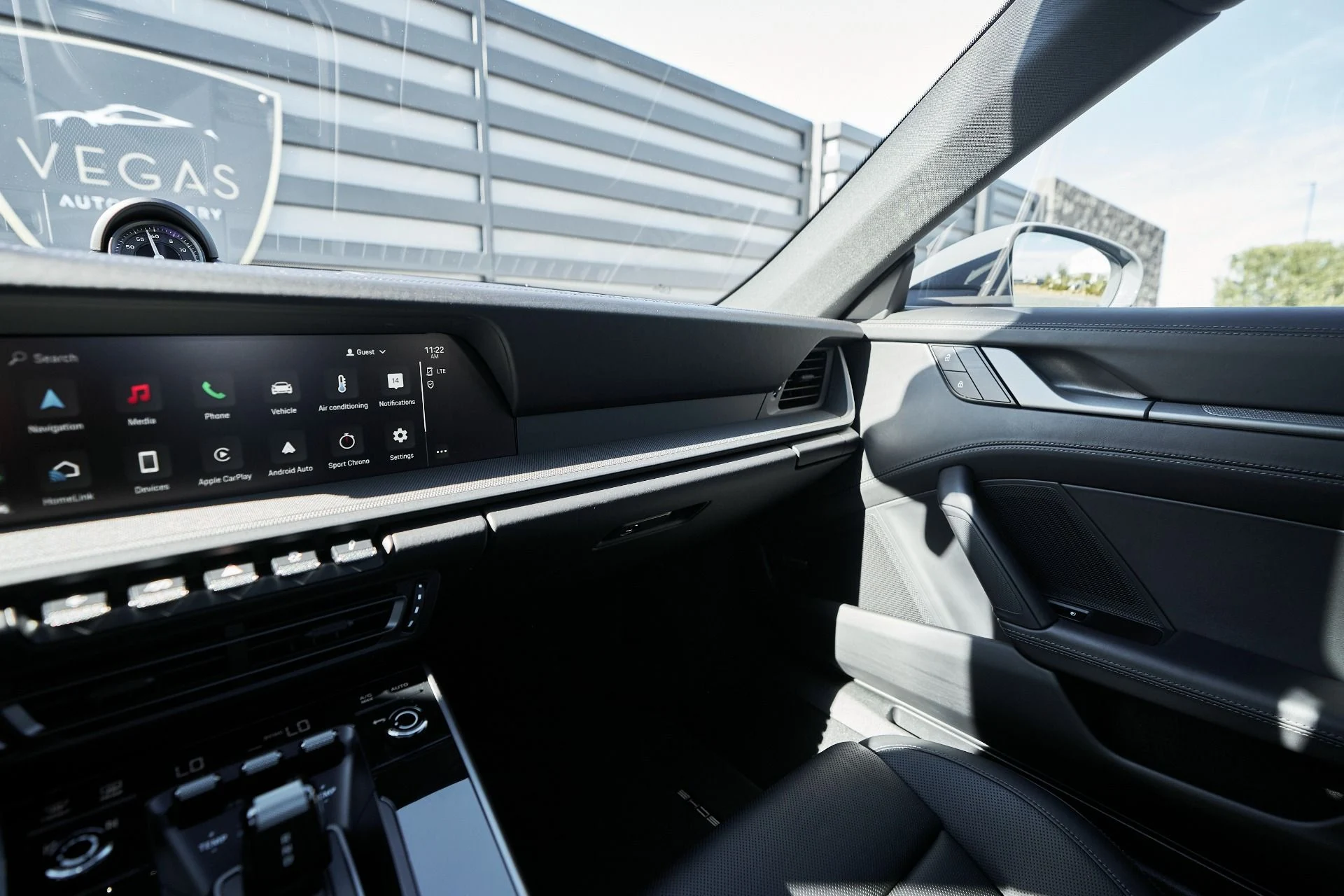 mph068_4270509288_Used_2024_Porsche_911_Carrera_S_1763676184_11d8a55ac1