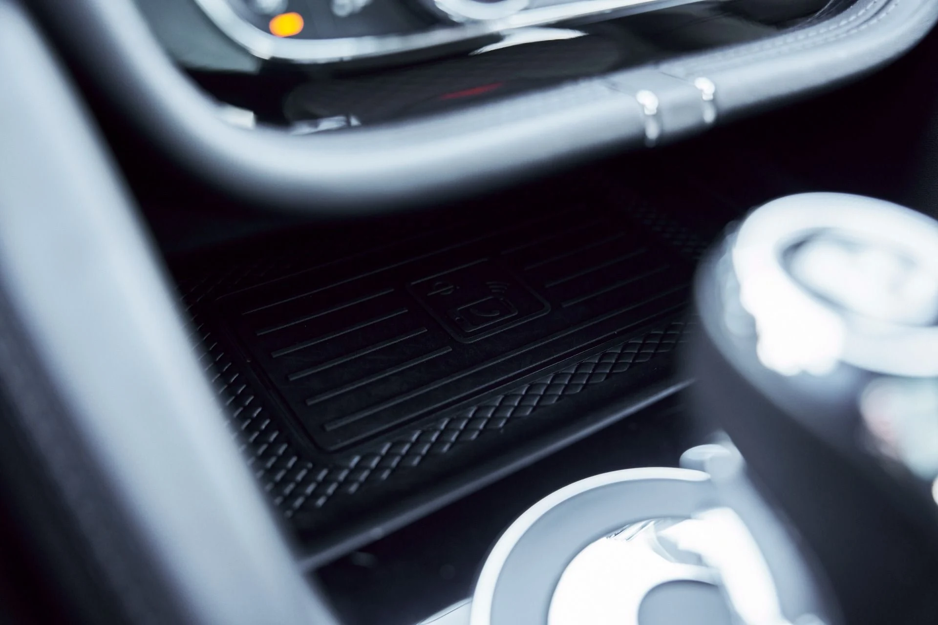 mph068_451319120_Used_2022_Bentley_Bentayga_V8_1768246197_5a77e9656c