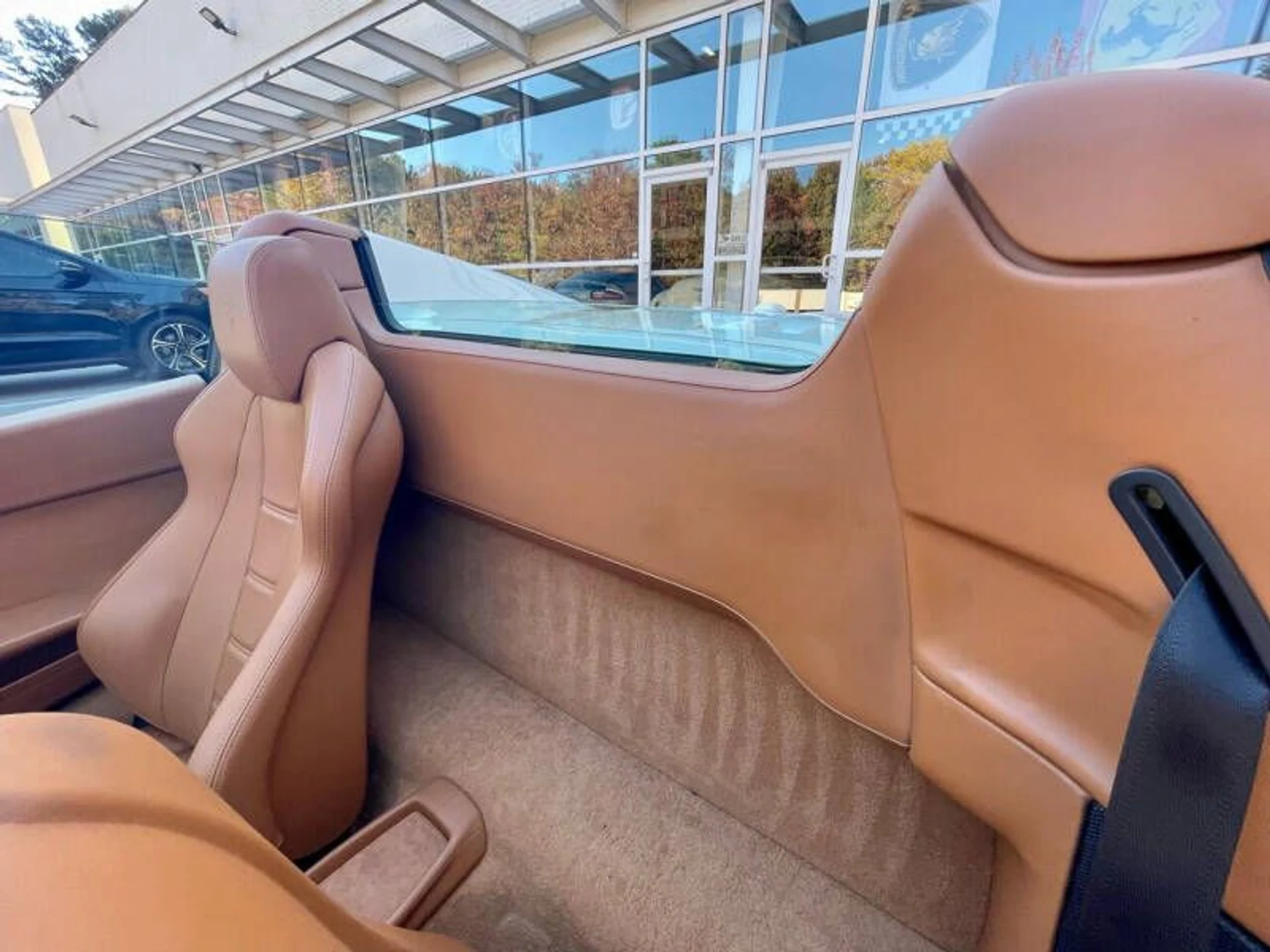 mph068_467575323_2013_ferrari_458_spider_base_2dr_convertible_0f37f1756e