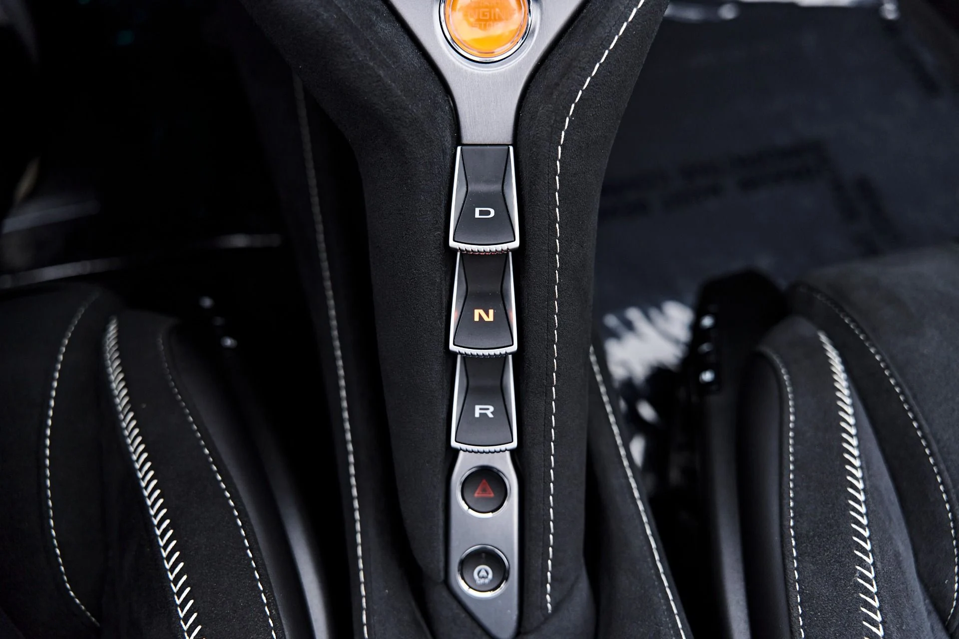 mph068_504771957_Used_2025_Mc_Laren_750_S_1787619776_fa594d2e57