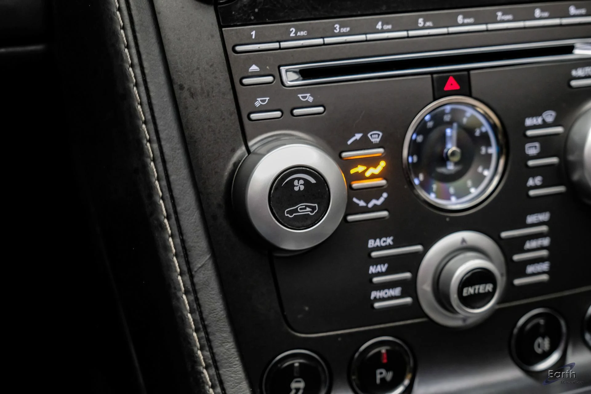 mph068_514256919_946fbbaa5144b6ce4a3f4e211ff49f17x_d9b9df0f8e