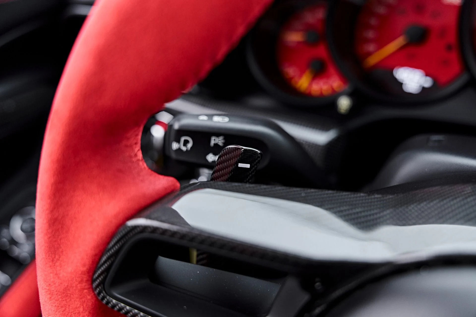 mph068_560449702_Used_2019_Porsche_911_GT_2_RS_1788559298_de520affb0