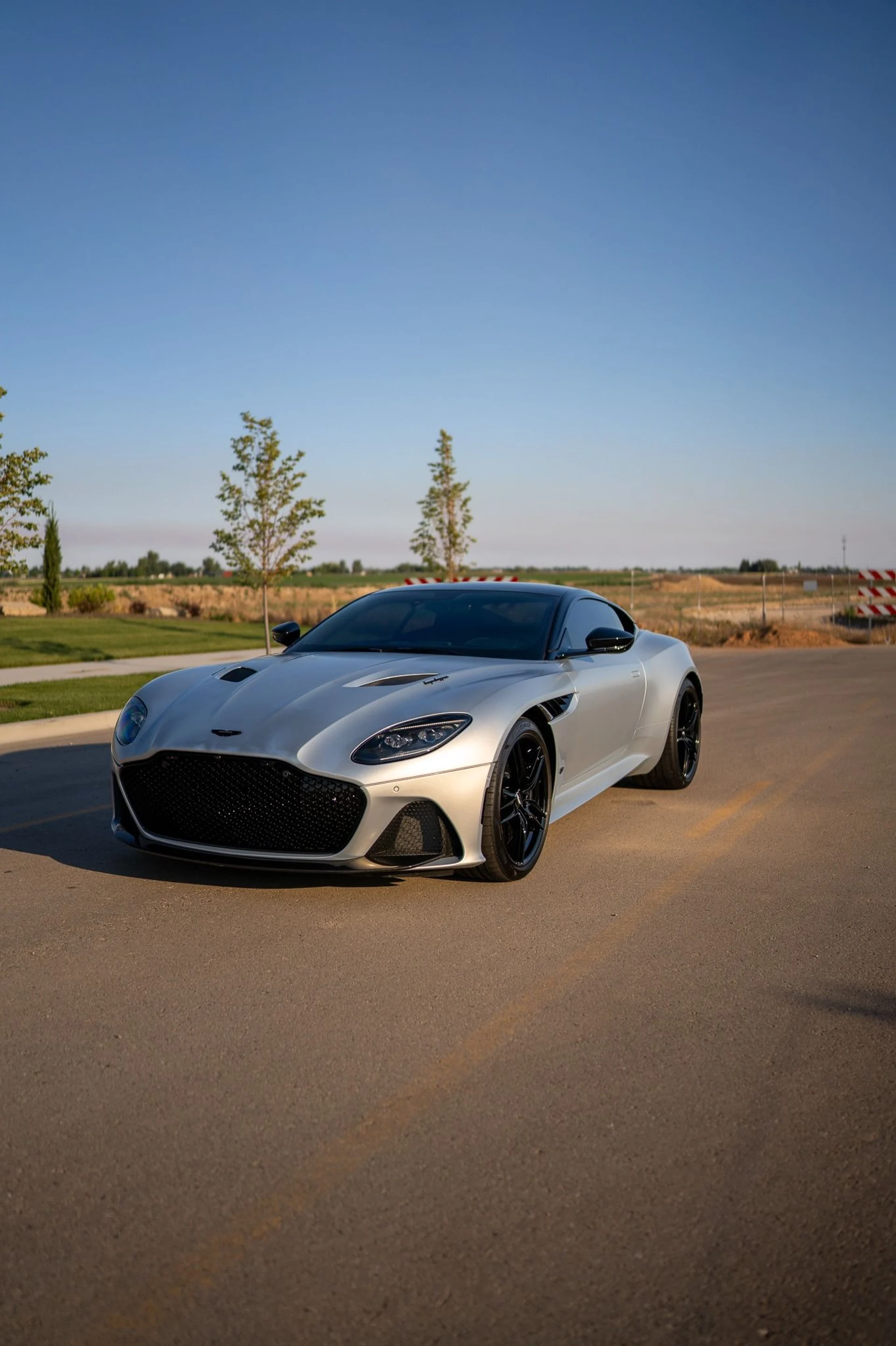 mph068_594919828_Used_2020_Aston_Martin_DBS_Superleggera_1782927184_1825ba29fd