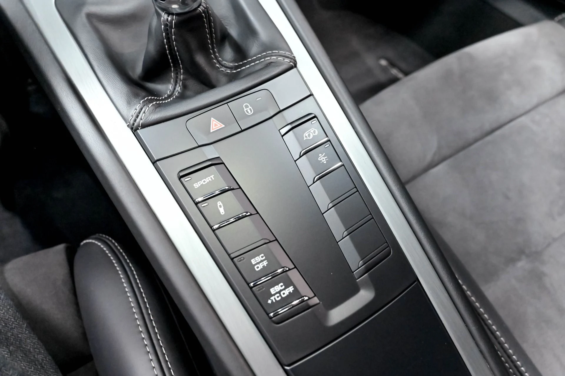 mph068_599266898_Used_2018_Porsche_911_GT_3_1778195447_b30fe95a0d