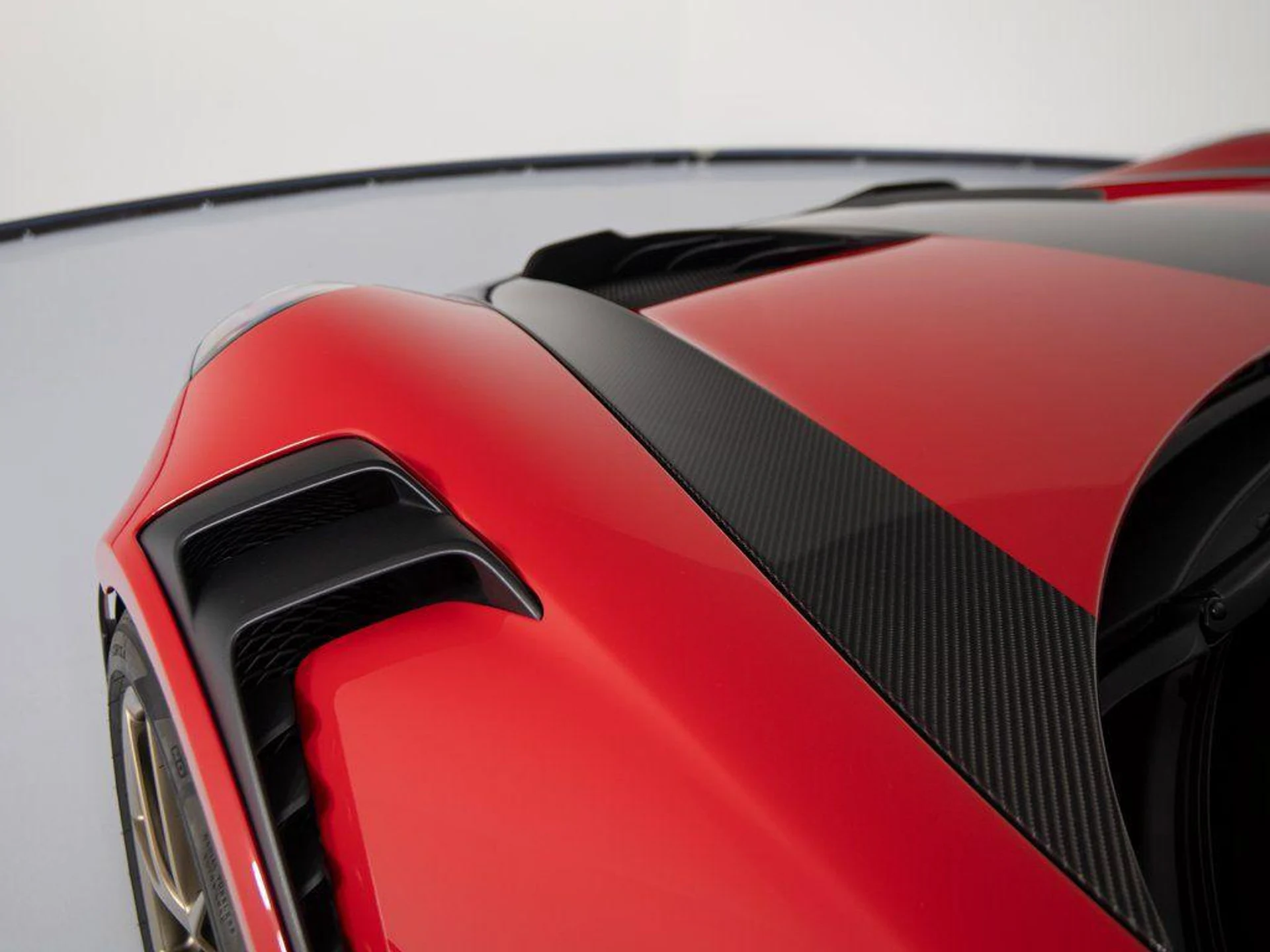 mph068_600690065_9dj_SJUMOZW_Xl9twz_JJ_any_UGT_Qw_65515ba18d