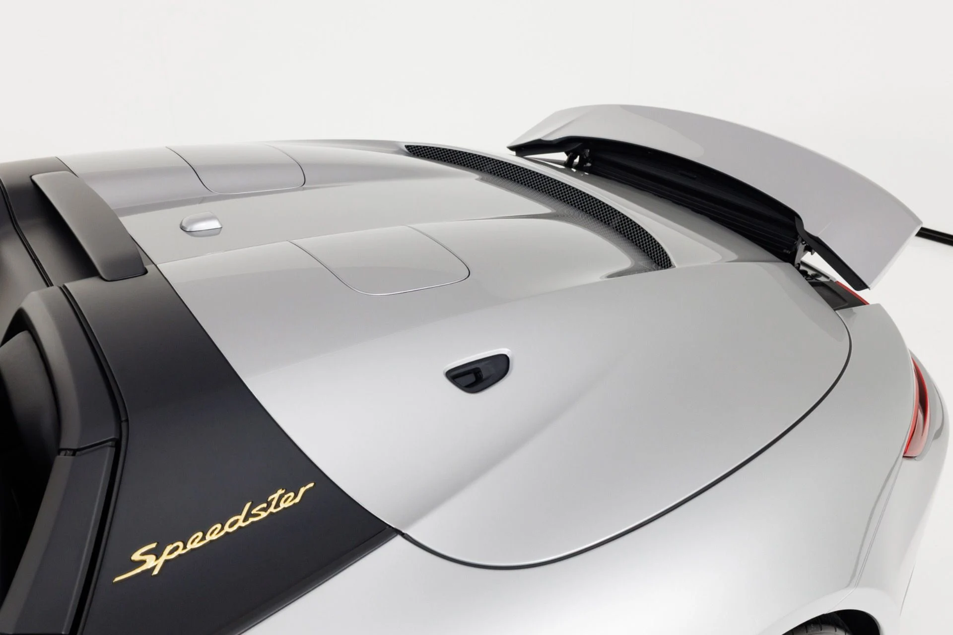 mph068_67131922_Used_2019_Porsche_911_Speedster_1790794395_fd2668c349