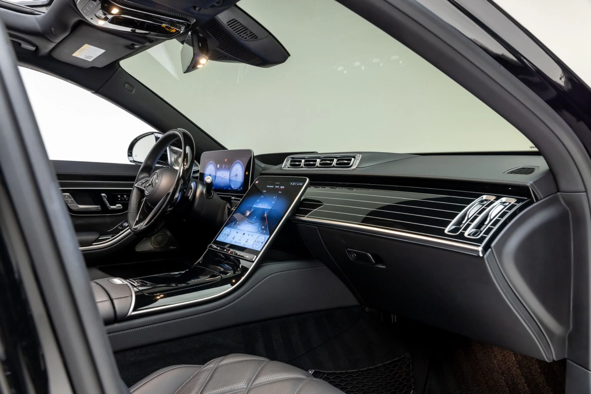 mph068_684494362_13213_p69_l_bb6fc78d3e