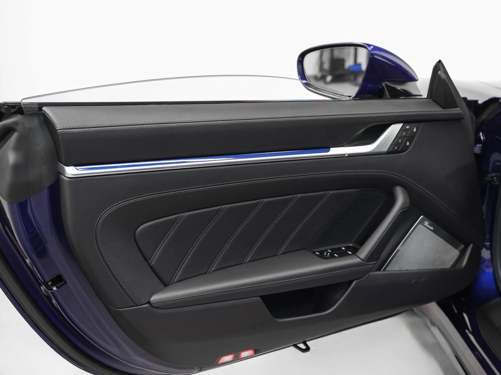 mph068_775223817_69_5a5f8f95f8