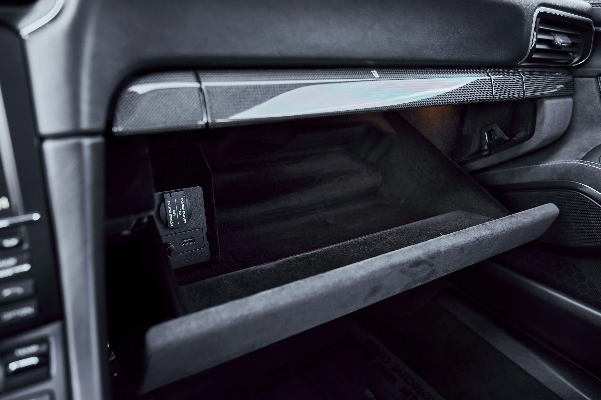 mph068_812583153_Used_2015_Porsche_911_GT_3_1771890238_c9dea01e0d