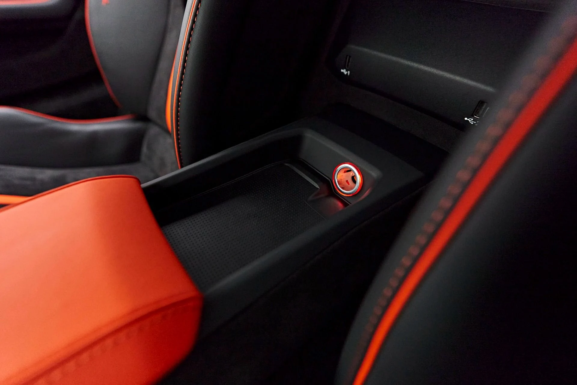 mph068_859133919_Used_2023_Lamborghini_Huracan_Tecnica_Base_1715640571_070e81ce3d