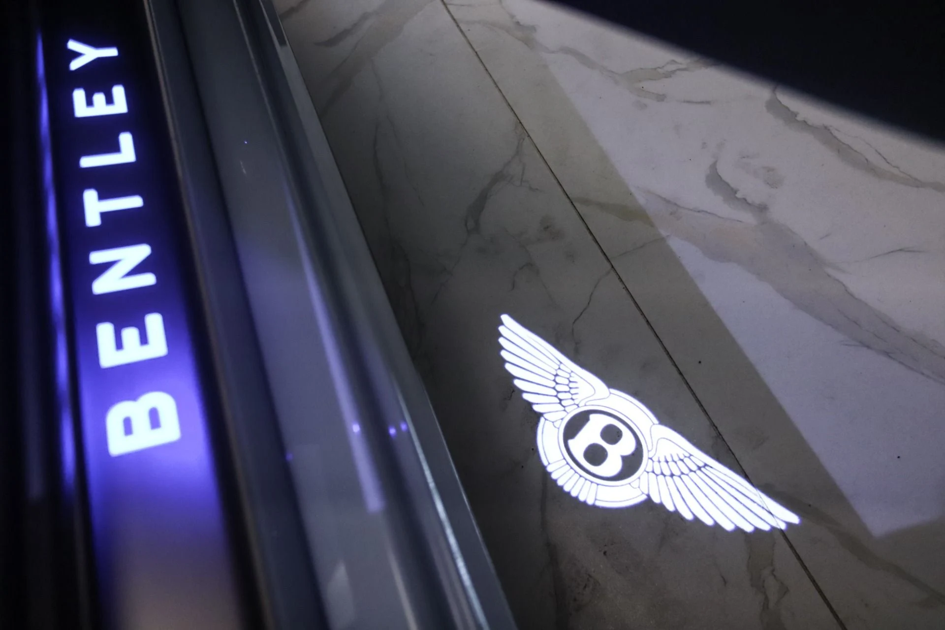 mph068_91711909_Used_2024_Bentley_Continental_GTC_Speed_1744370139_a051f27483