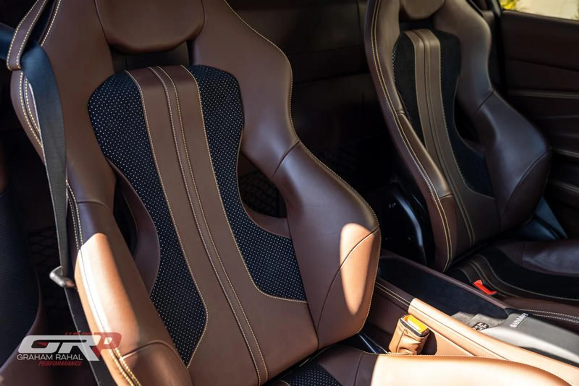 mph068_935802384_B633_DF_65_4815_447_F_A902_22_F3_F99405_A2_06bfc7c909