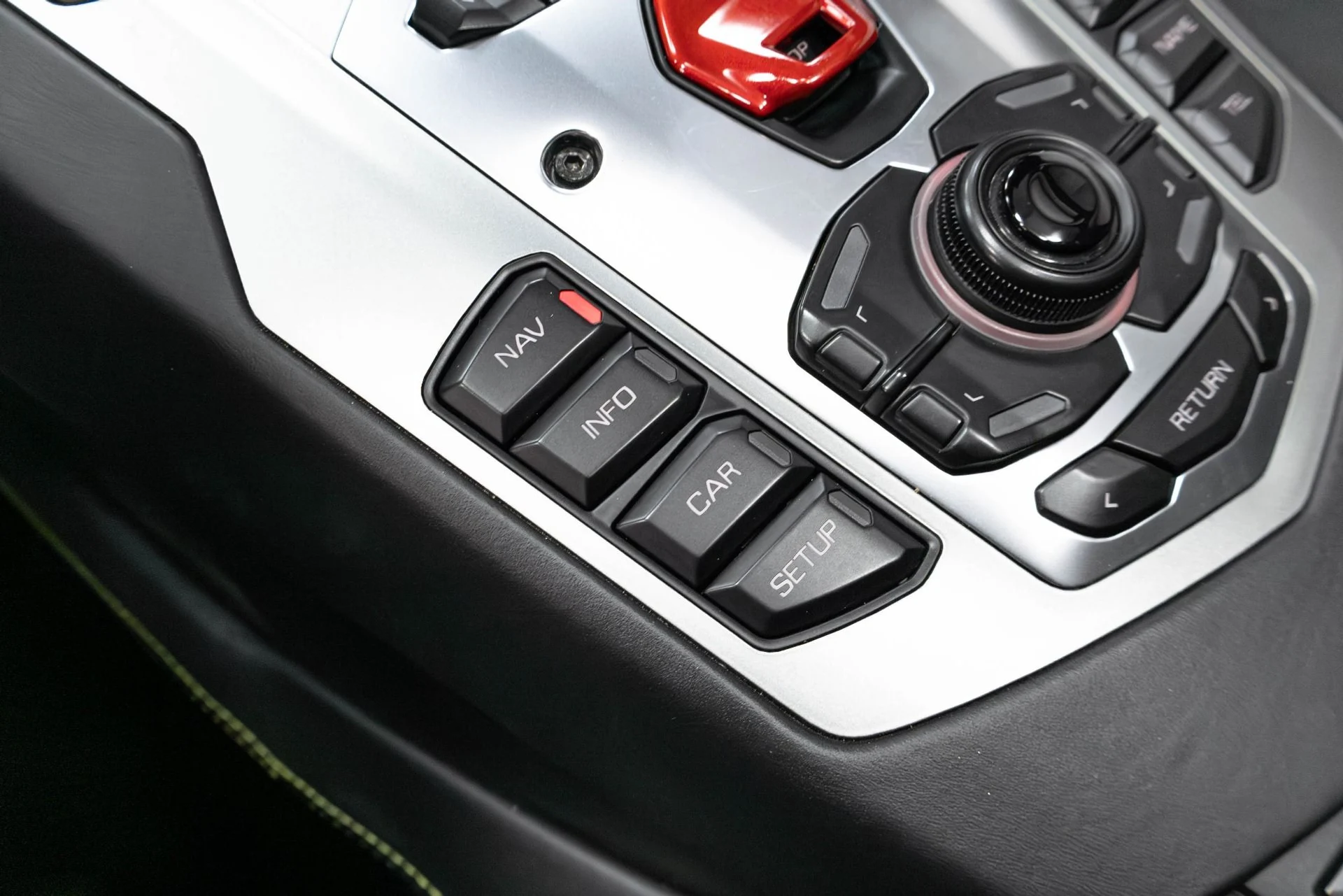 mph068_94522326_Used_2015_Lamborghini_Aventador_LP_700_4_1780593182_f8547b1018