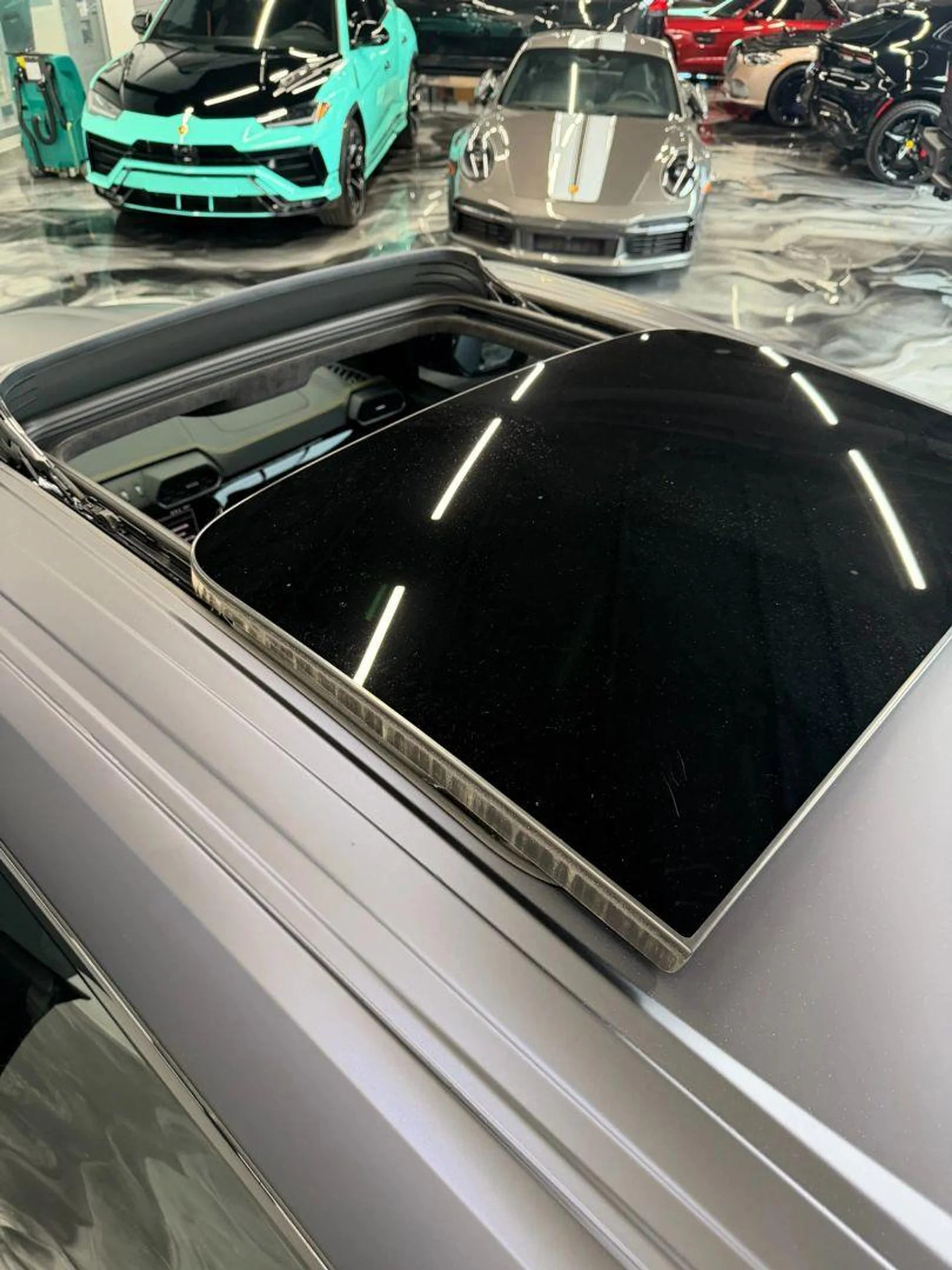 mph068_975528196_Used_2022_Lamborghini_Urus_Sport_Utility_4_D_1784762950_ea3ccebd0c