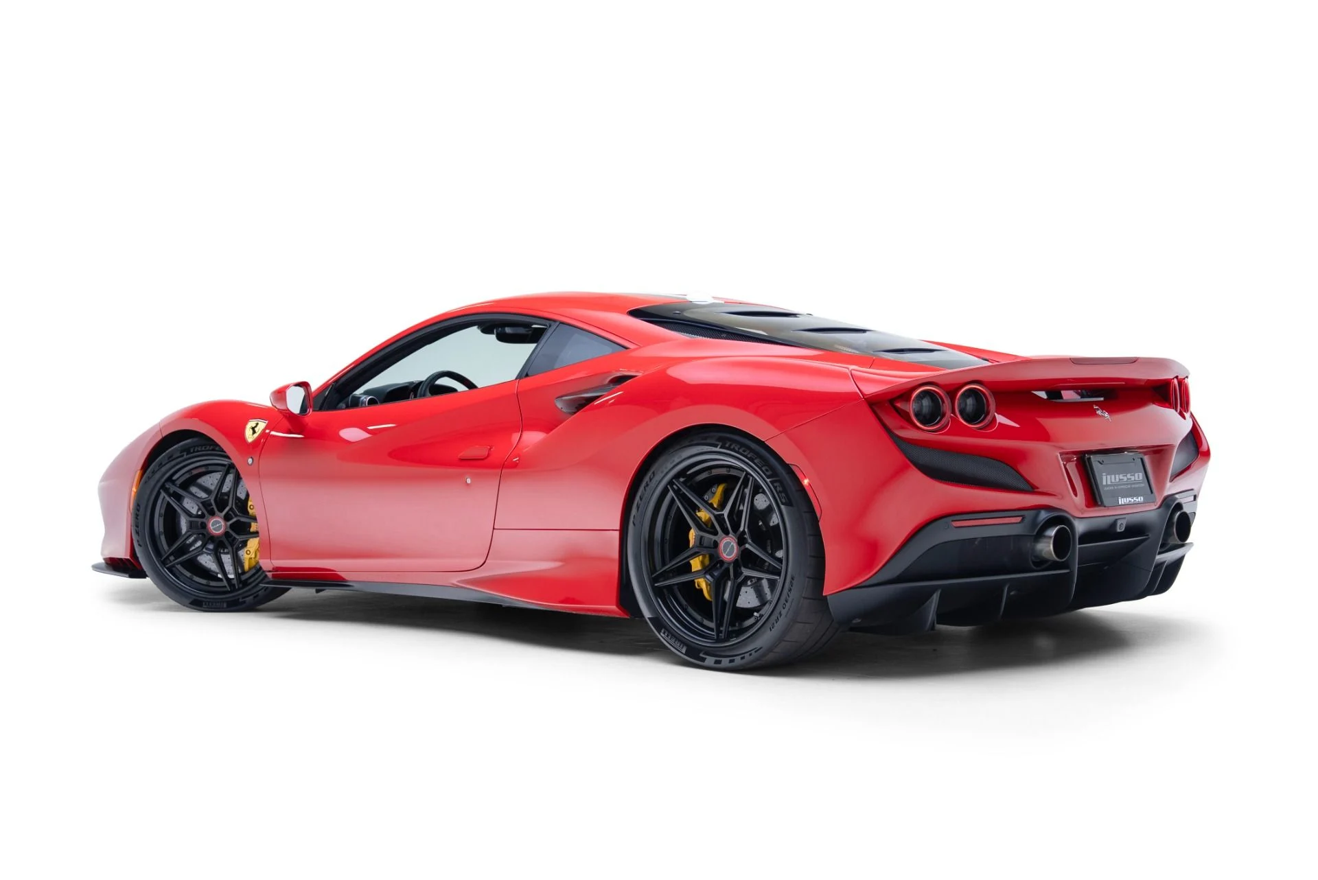 mph069_101432217_Used_2021_Ferrari_F8_Tributo_1779466158_198e0ecf90