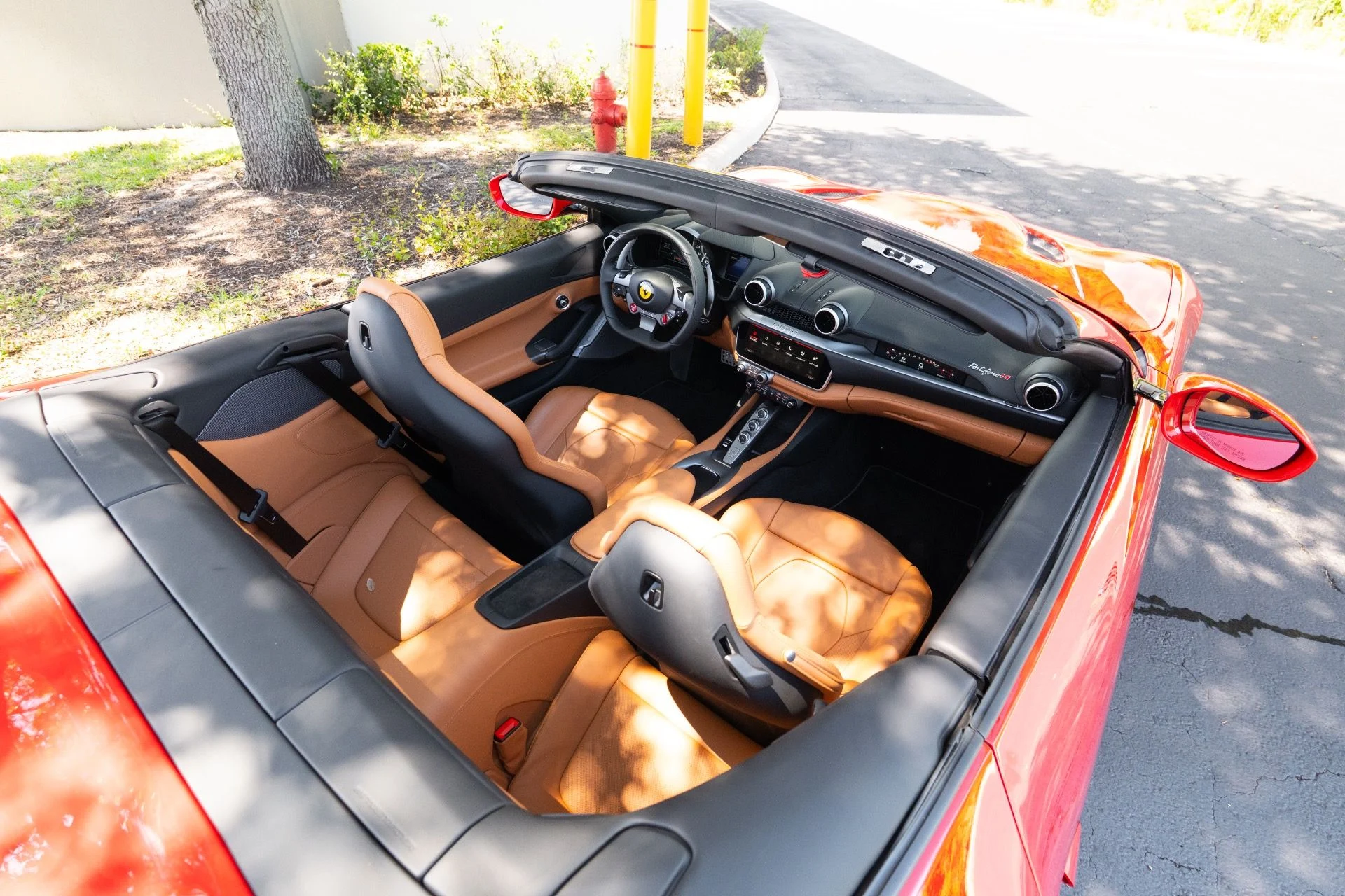 mph069_1030603249_Used_2023_Ferrari_Portofino_M_1778867103_5a336c52b8