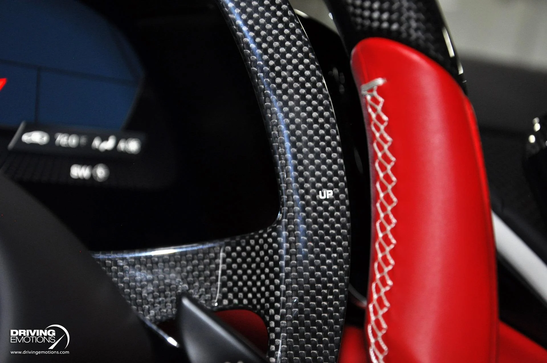 mph069_1126261982_882_p70_l_cf7d9c95ab