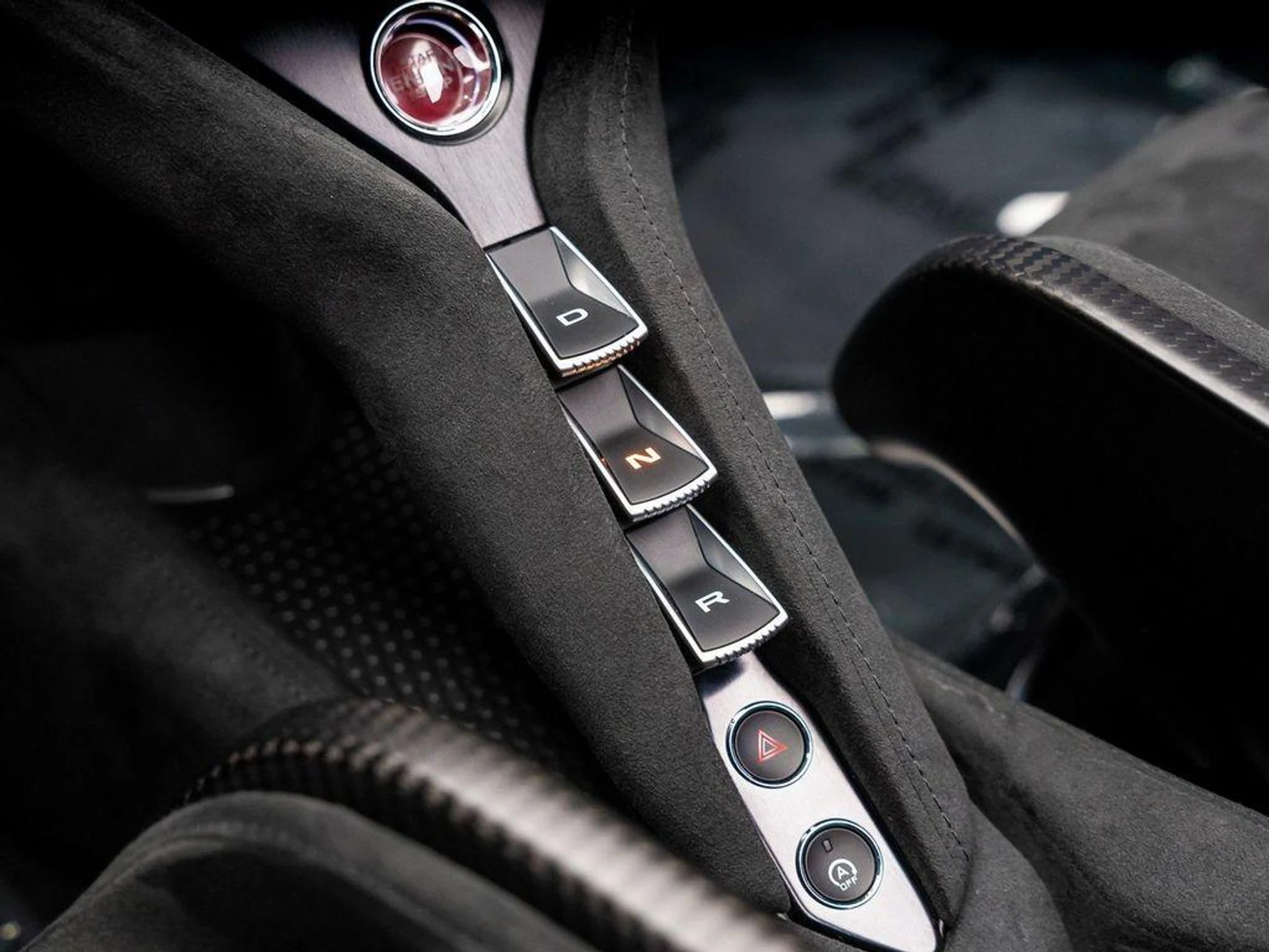 mph069_1150498614_x_Wy_RGC_Oe_X14_Xw_QWH_cr_R6_Kkg_Dl_A_4f416162df