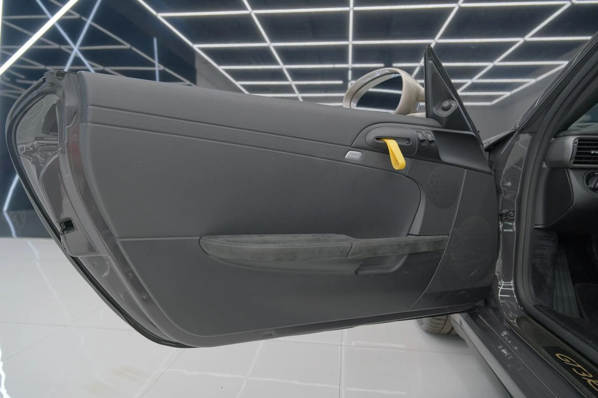 mph069_1167055024_d5e040af6fbe03977811b8a6cc1773d3_8d5a37ad8b