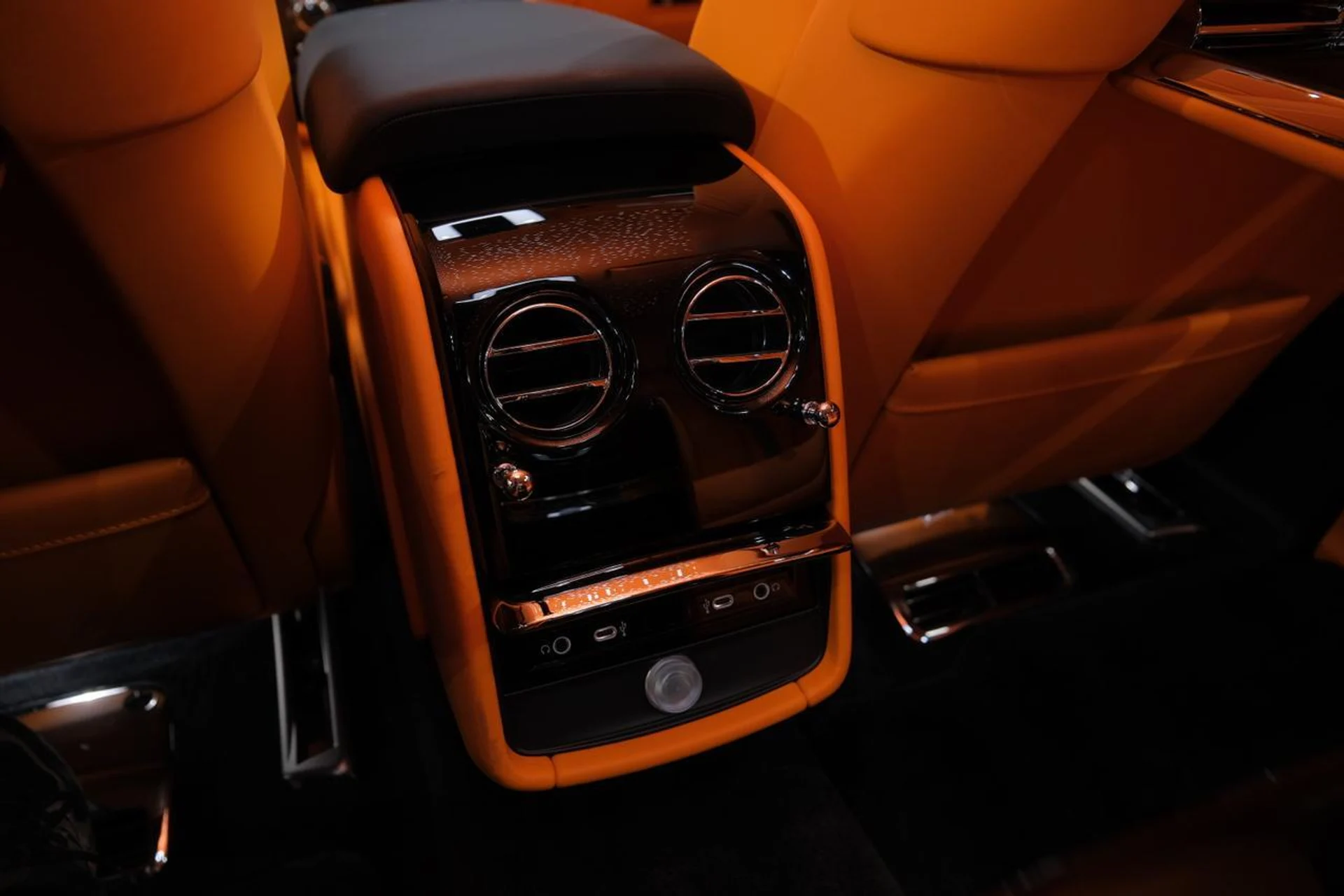 mph069_1176174841_9965a1d0a67dab31b6190d7f6c143e3b_d530ee1b75