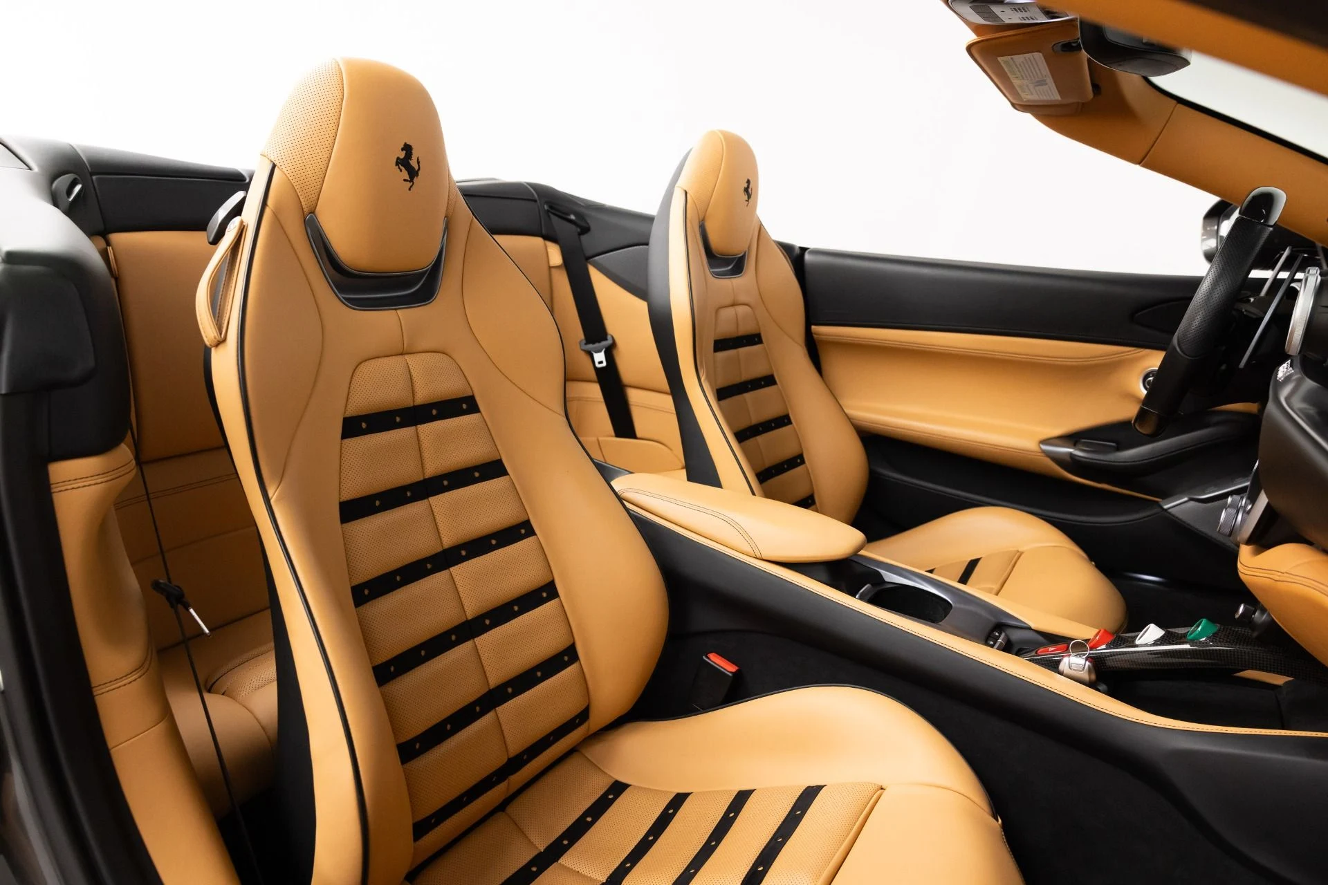 mph069_1205516988_Used_2019_Ferrari_Portofino_1784318320_aa573b28fa