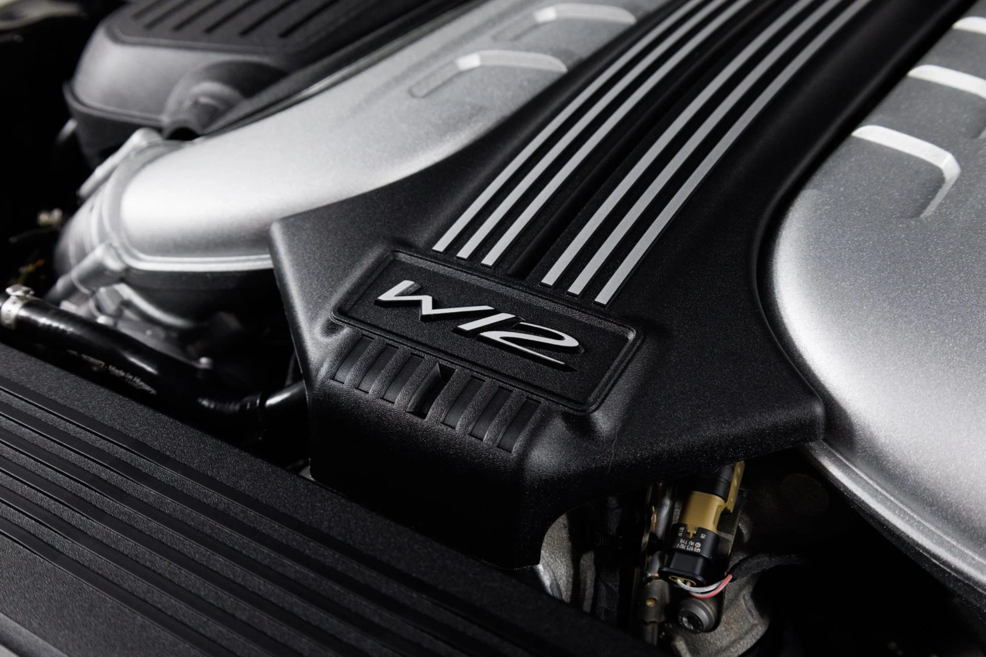 mph069_1314435621_Used_2020_Bentley_Flying_Spur_W12_1776899568_c60c801b92