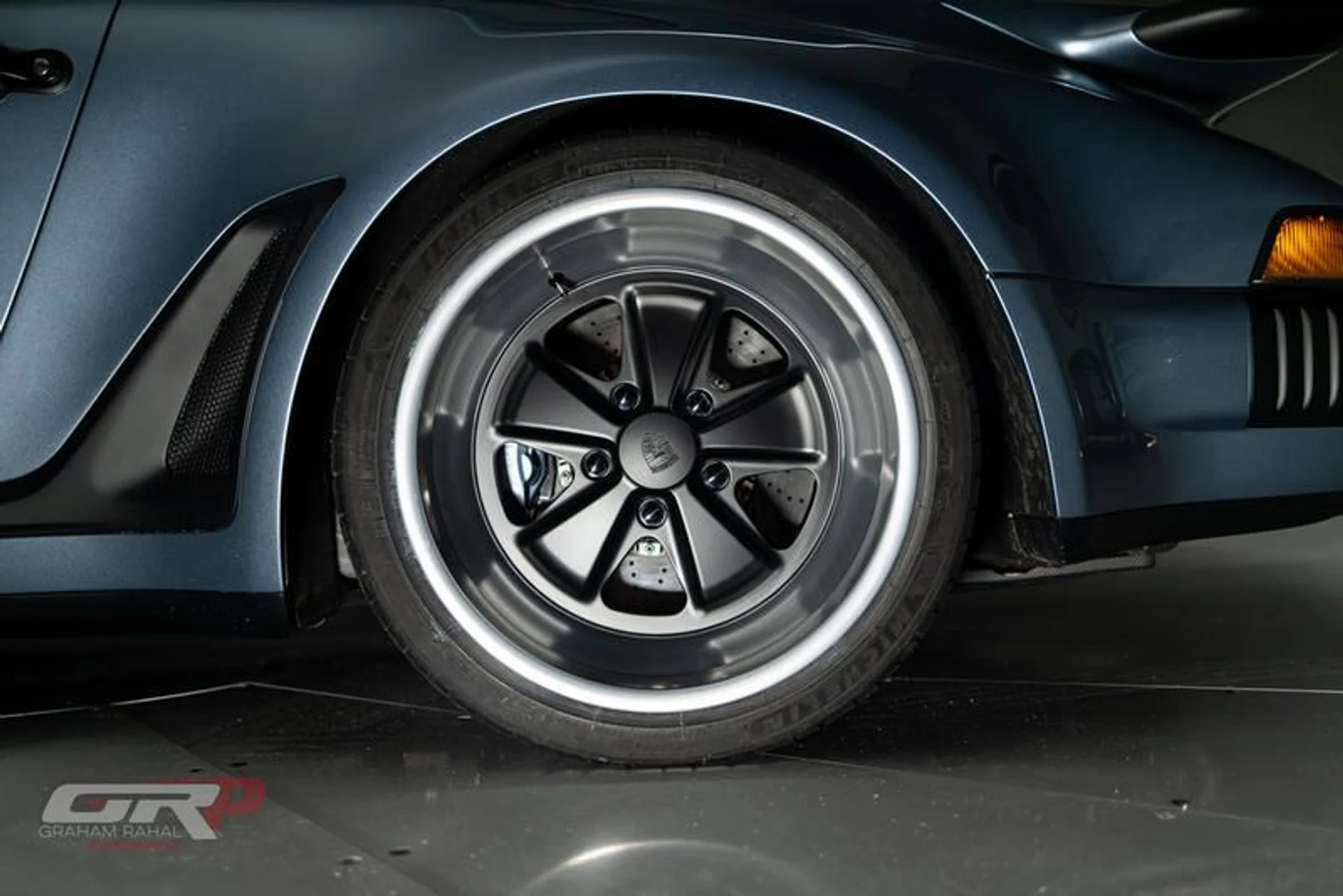 mph069_1319731613_97_C6_DA_59_1_A2_A_436_E_AAFB_7_CE_3378_EE_9_E4_9c298fbb82