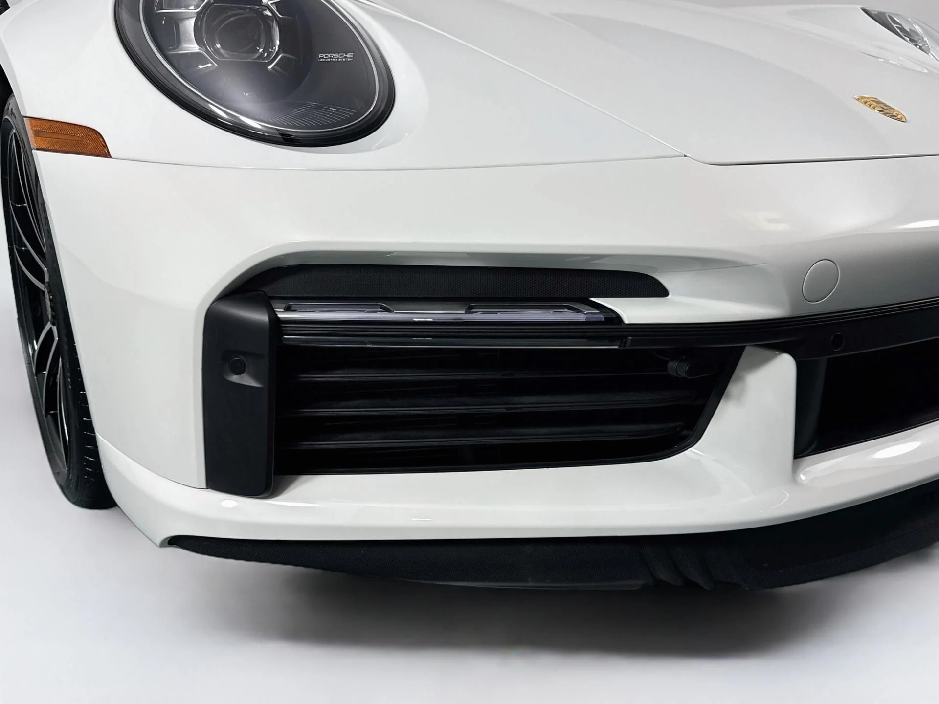 mph069_1320456389_Used_2024_Porsche_911_Turbo_S_1788891755_895a3422a3