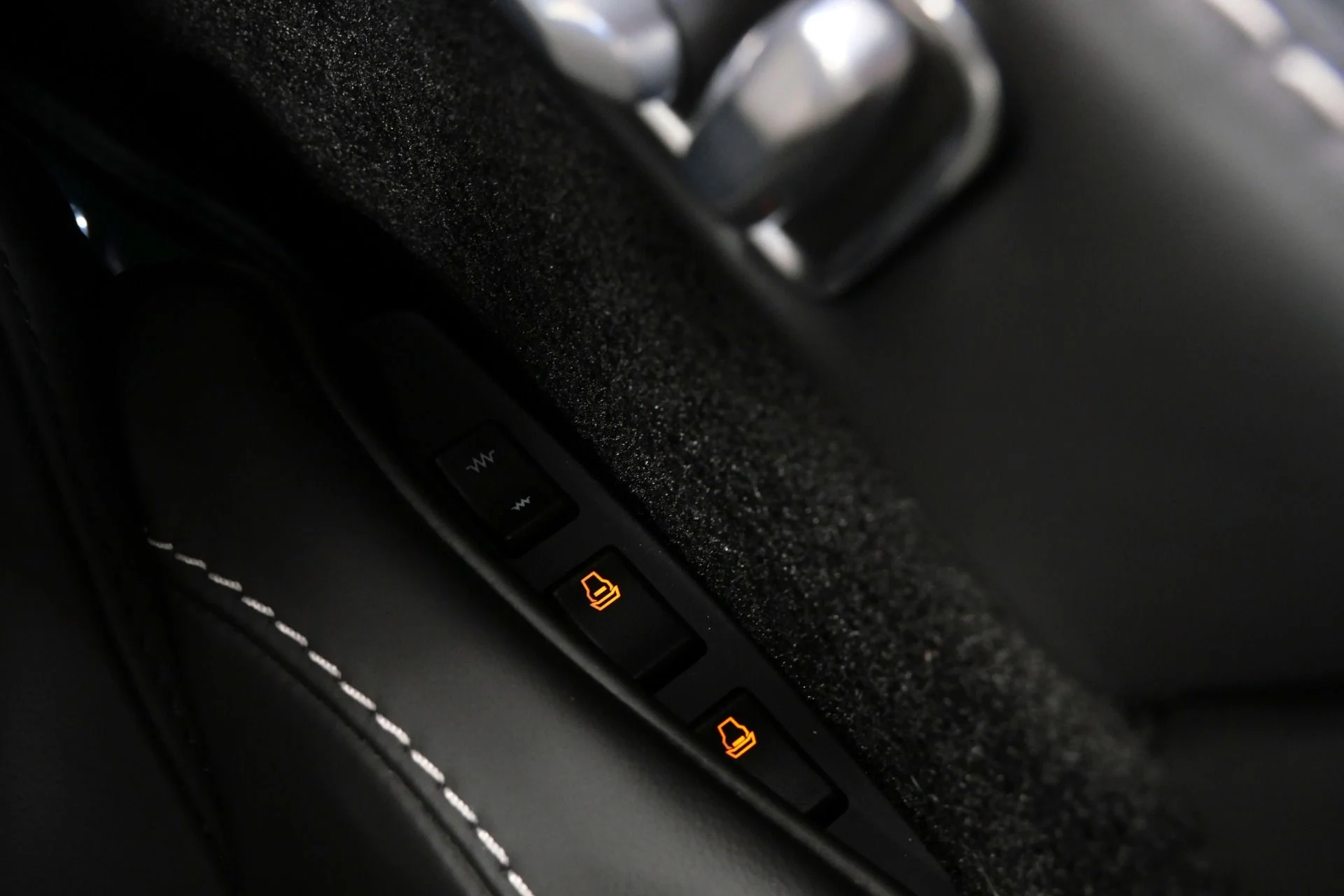 mph069_1321374360_Used_2012_Aston_Martin_DBS_Carbon_Black_Edition_Very_Low_Miles_1778860930_2da4b08da7