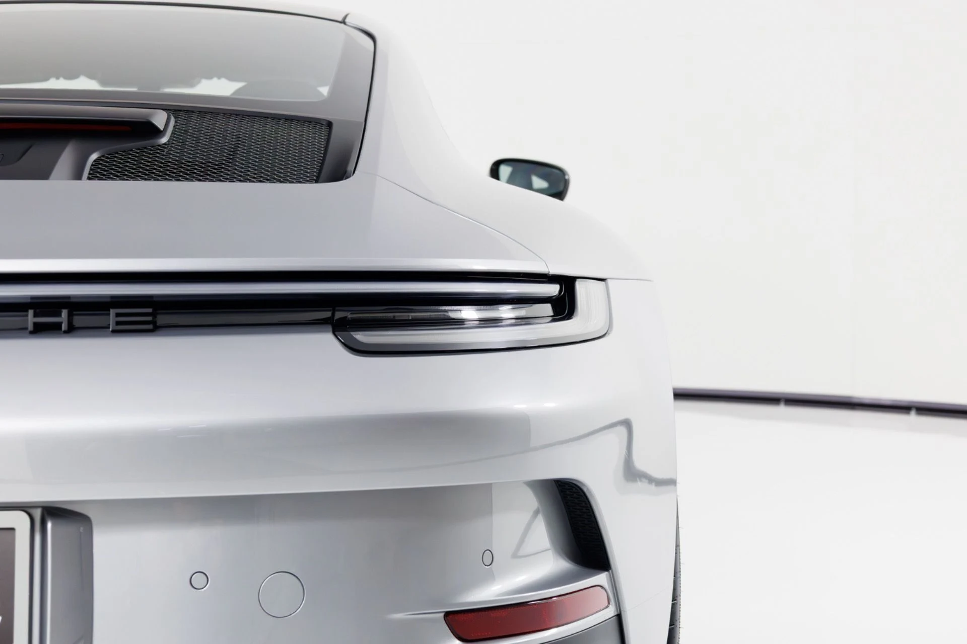 mph069_1384046874_Used_2022_Porsche_911_GT_3_Touring_1772748855_a6d9b7653a