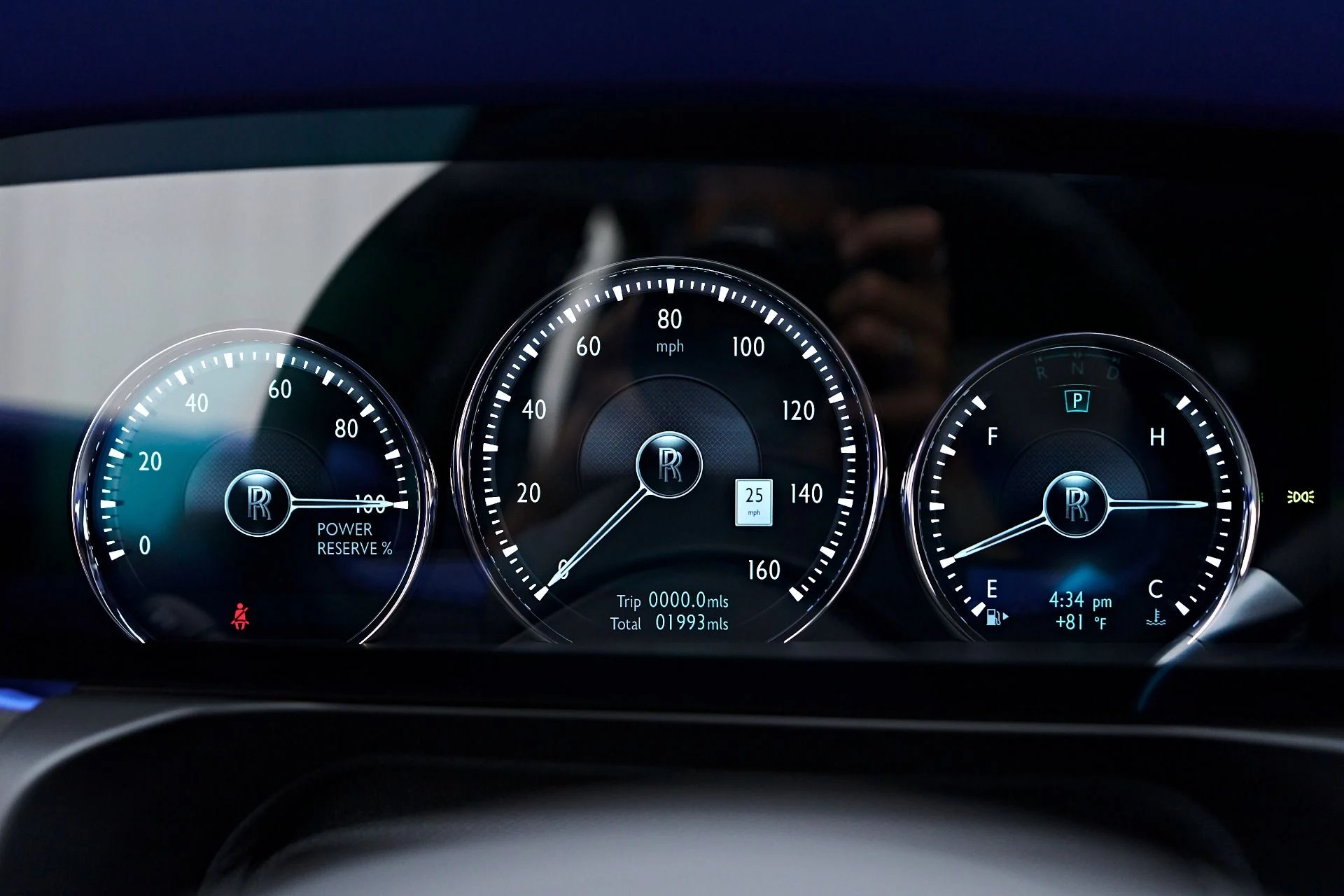 mph069_1459396875_Used_2024_Rolls_Royce_Ghost_Base_1757190863_9d5ef13f80