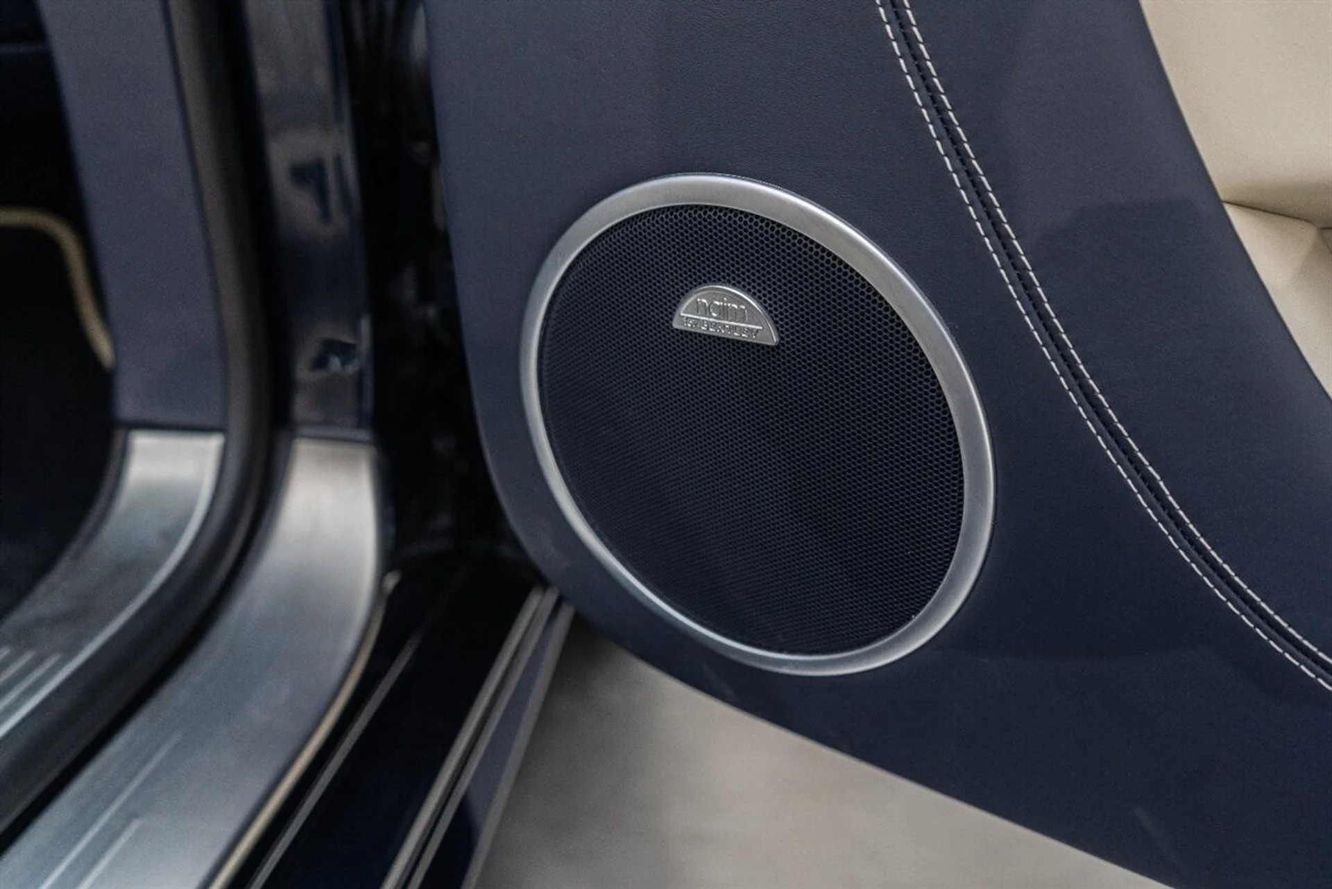 mph069_1542866816_66fac8c6e0_1280_0226551384