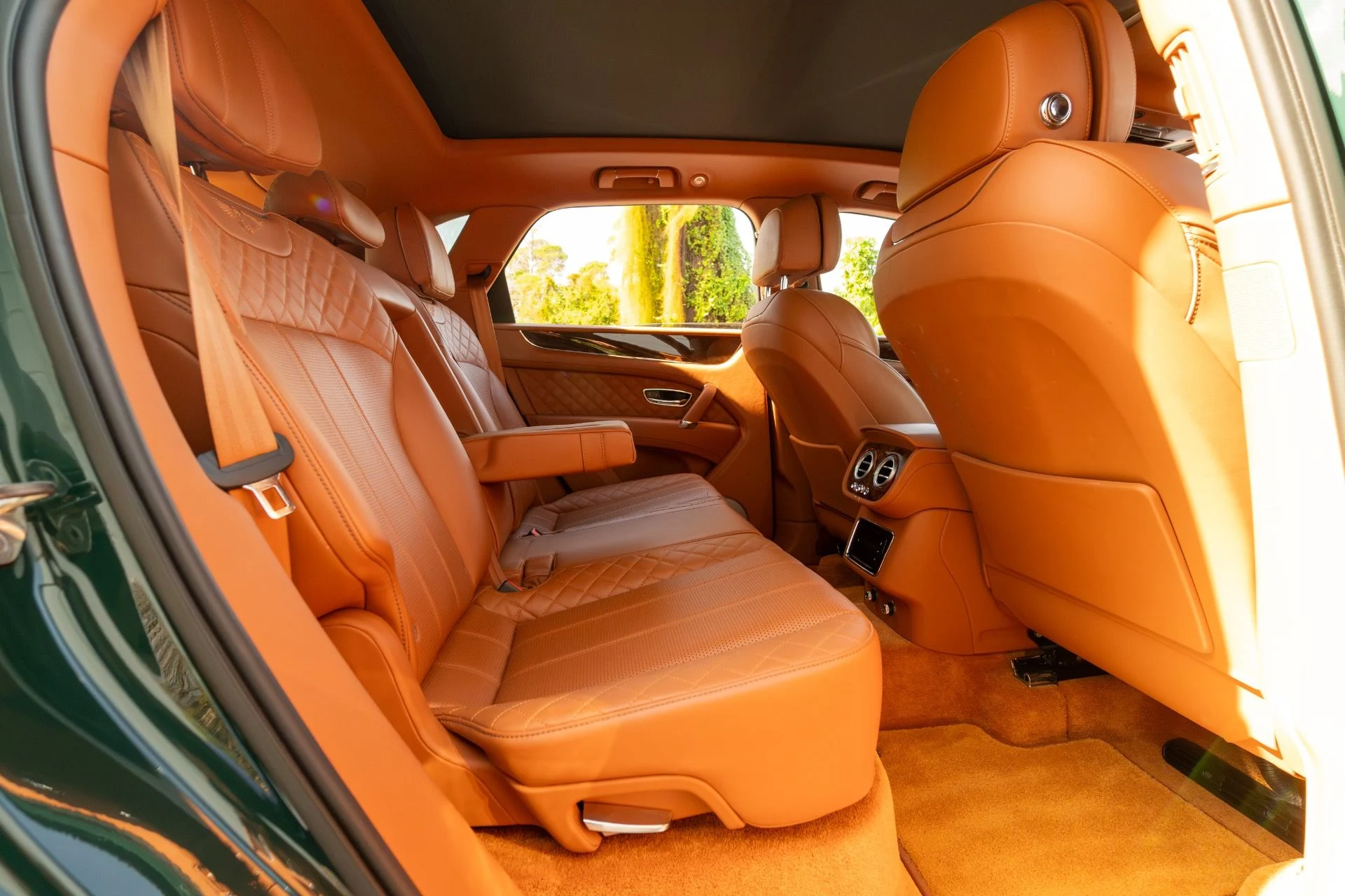 mph069_1557343650_Used_2017_Bentley_Bentayga_W12_First_Edition_1762986986_b6d253c1e1