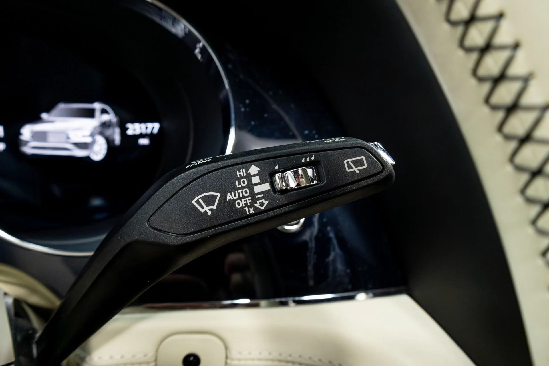 mph069_1632132338_Used_2021_Bentley_Bentayga_V8_First_Edition_1774291657_d30e142856