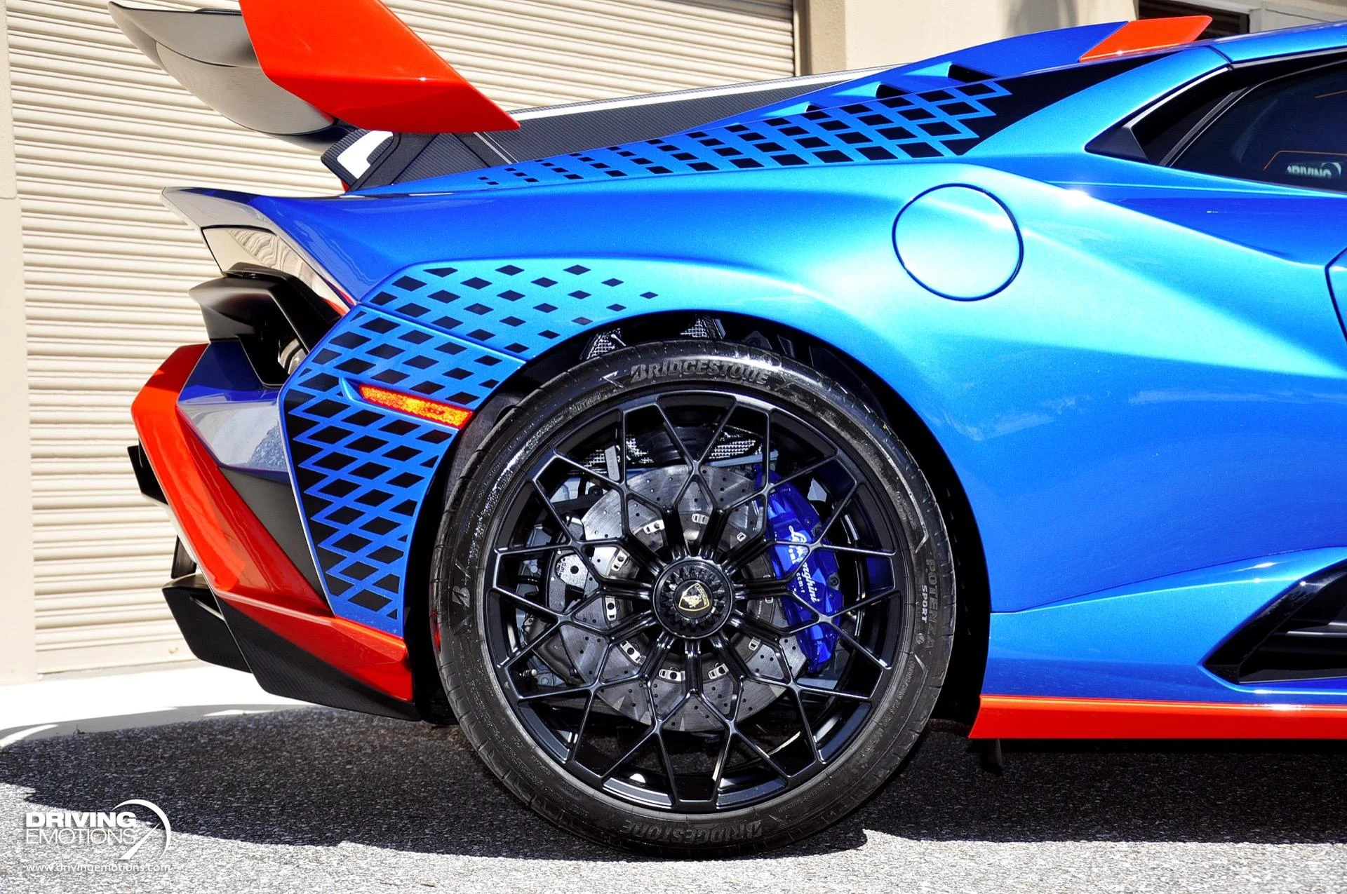 mph069_1645383796_743_p70_l_8a9981b33d