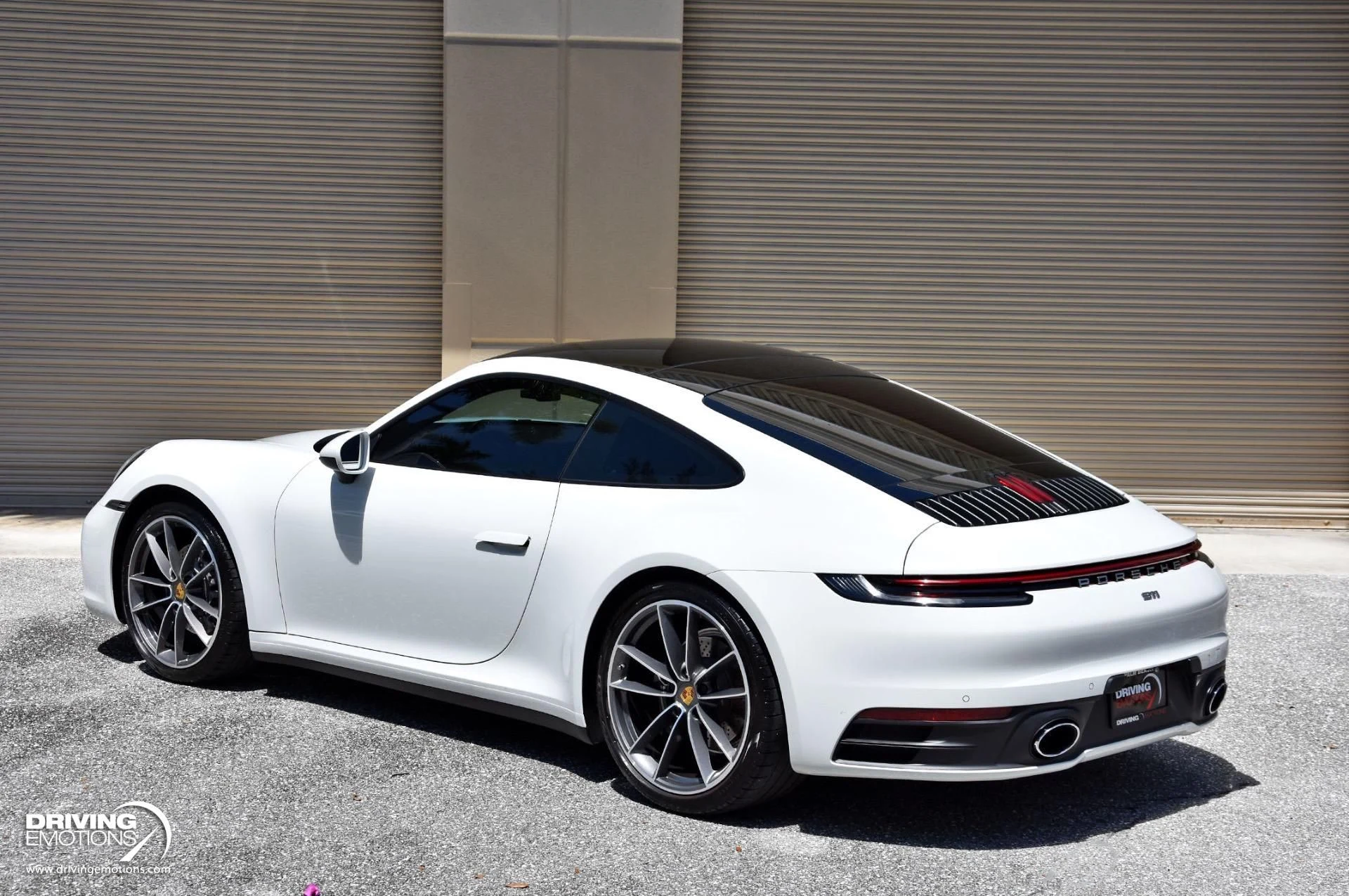 mph069_1706949709_865_p70_l_4685cdab1e