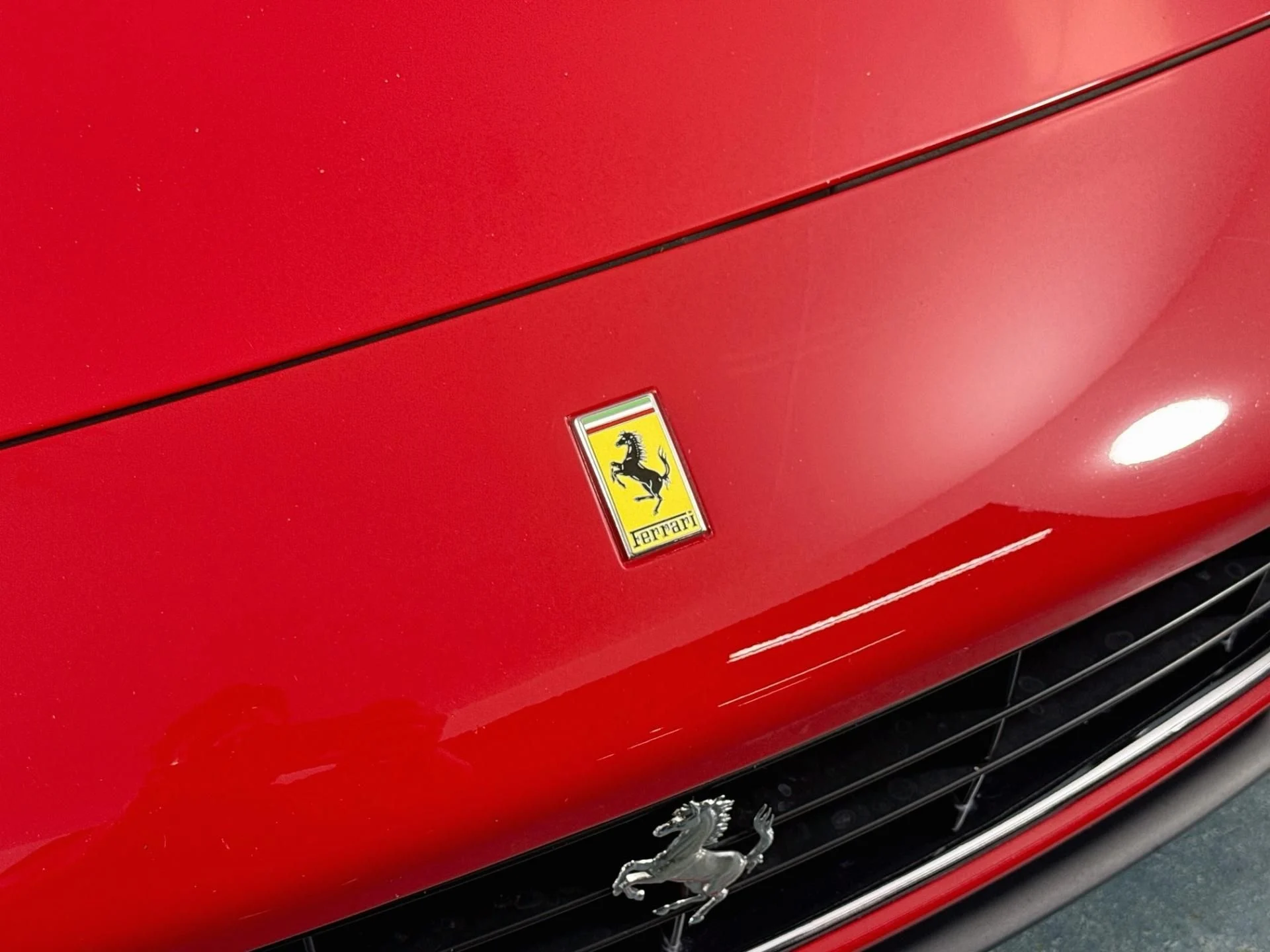 mph069_1730108184_Used_2010_Ferrari_California_1790360511_f32f66ce22