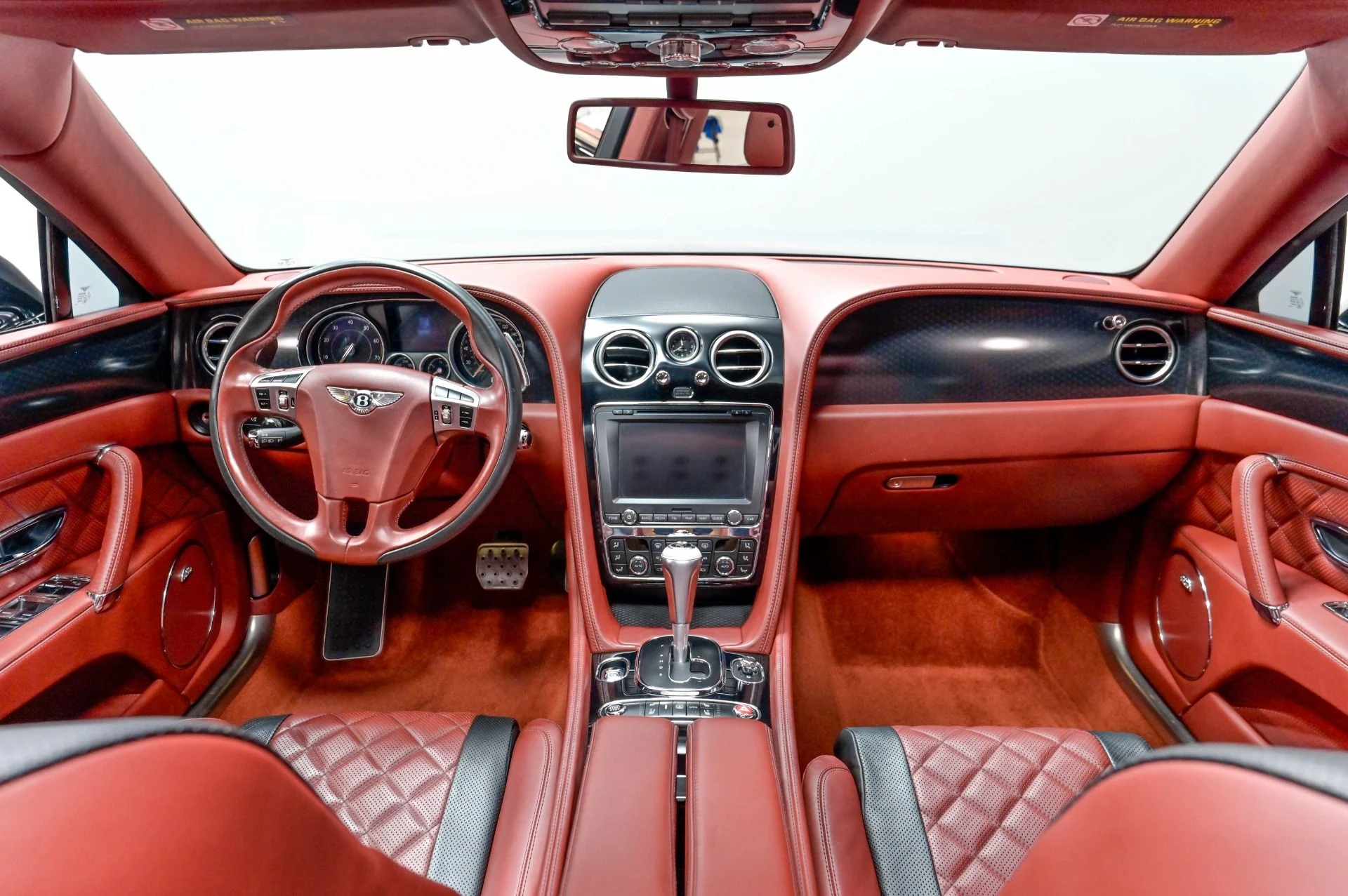 mph069_1762446277_Used_2017_Bentley_Flying_Spur_W12_S_1782583031_083ee24576