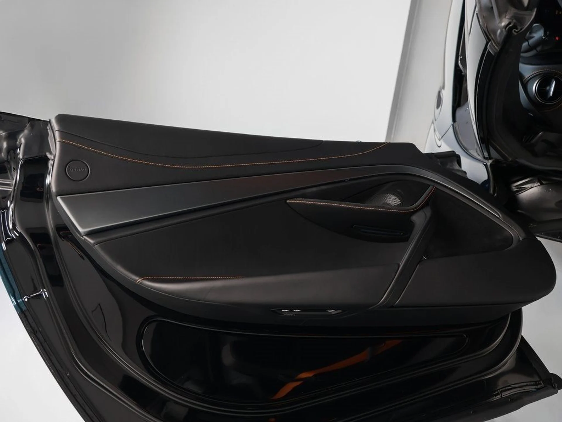 mph069_1827749622_70_cd13b821c2